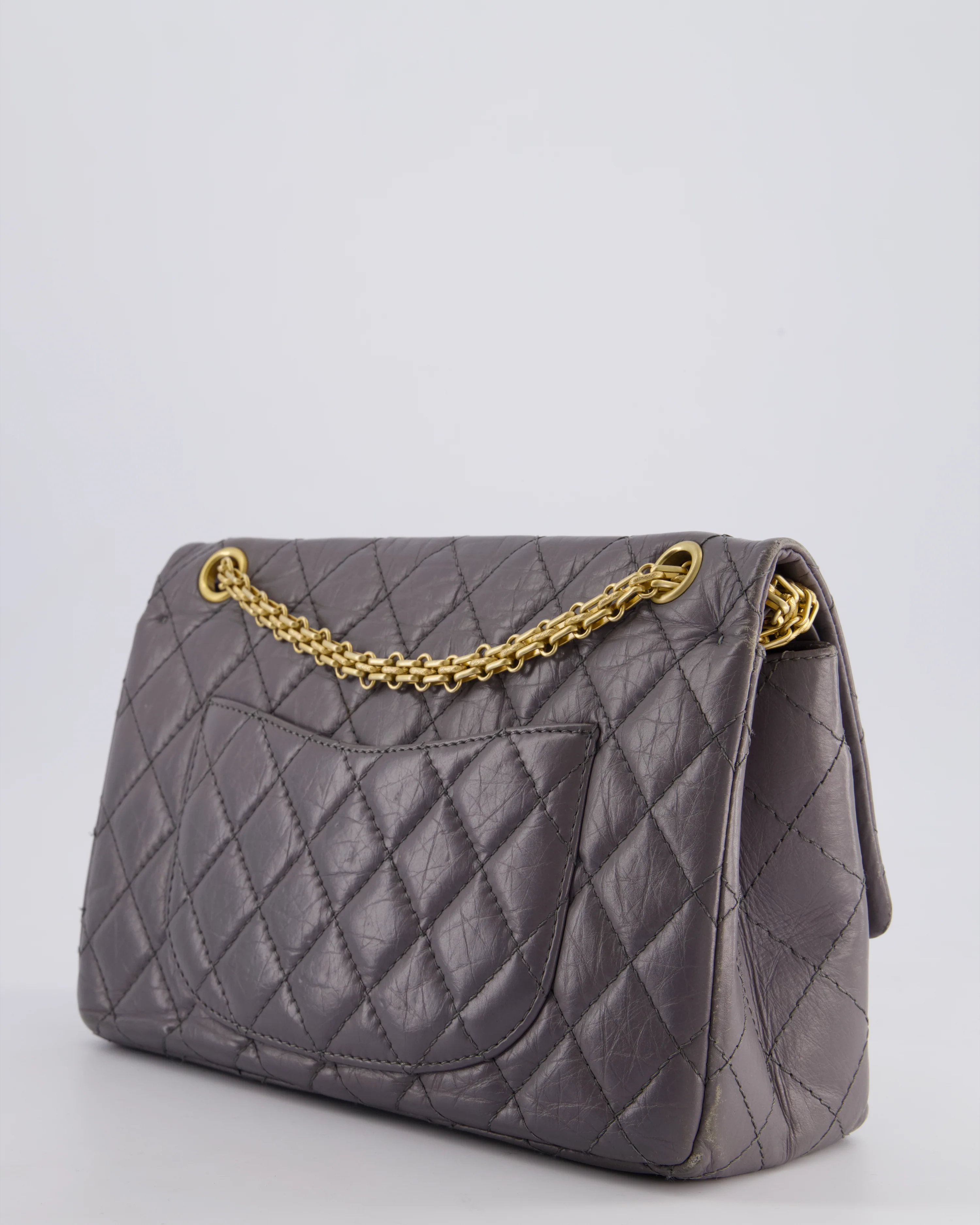 Chanel Grey Medium Reissue 2.55 Double Flap Bag in Quilted Crumpled Calfskin with Aged Gold Hardware - Image 6