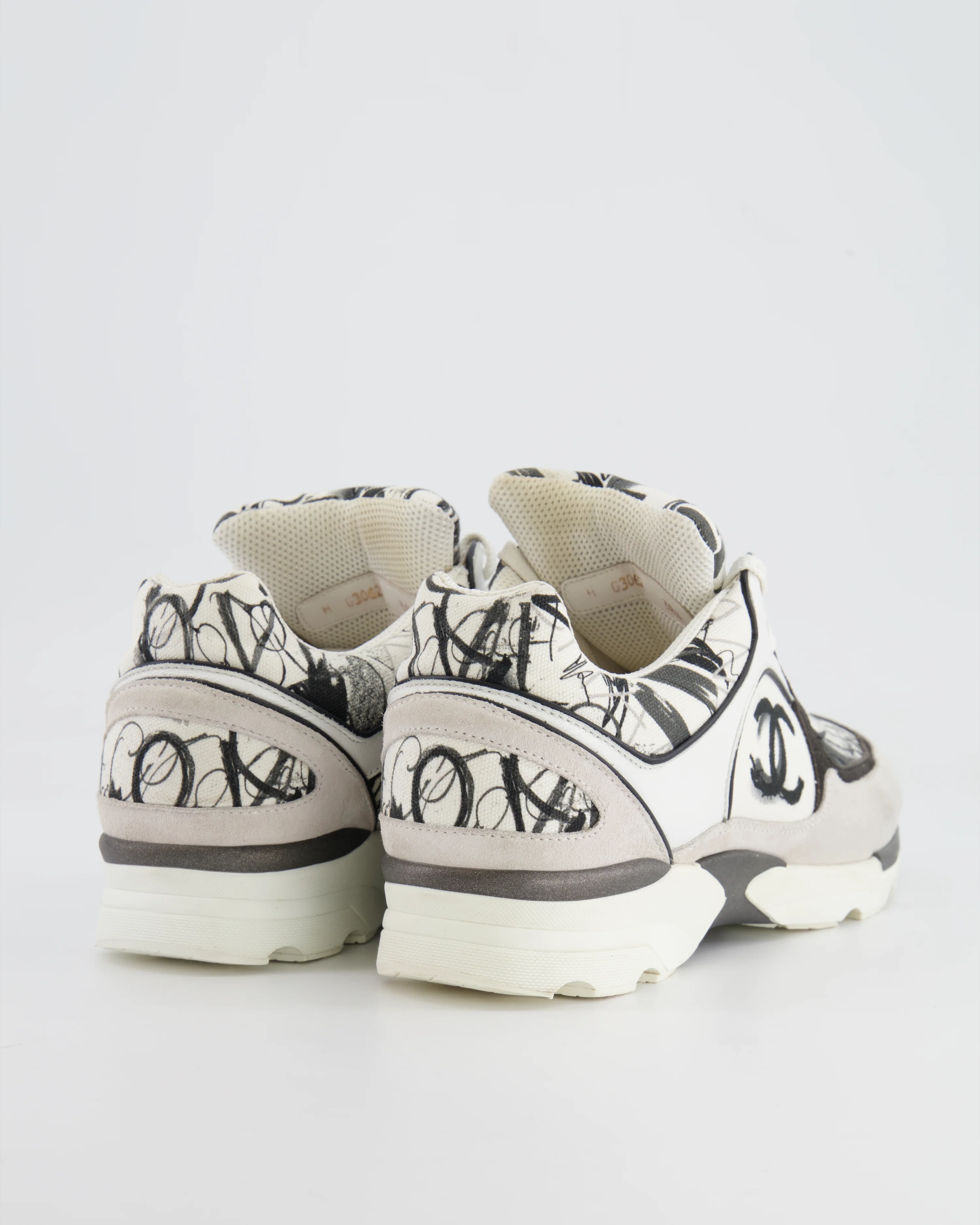 Chanel Grey, White, Black Leather and Suede Graffiti CC Trainers Size EU 38.5 - Image 3