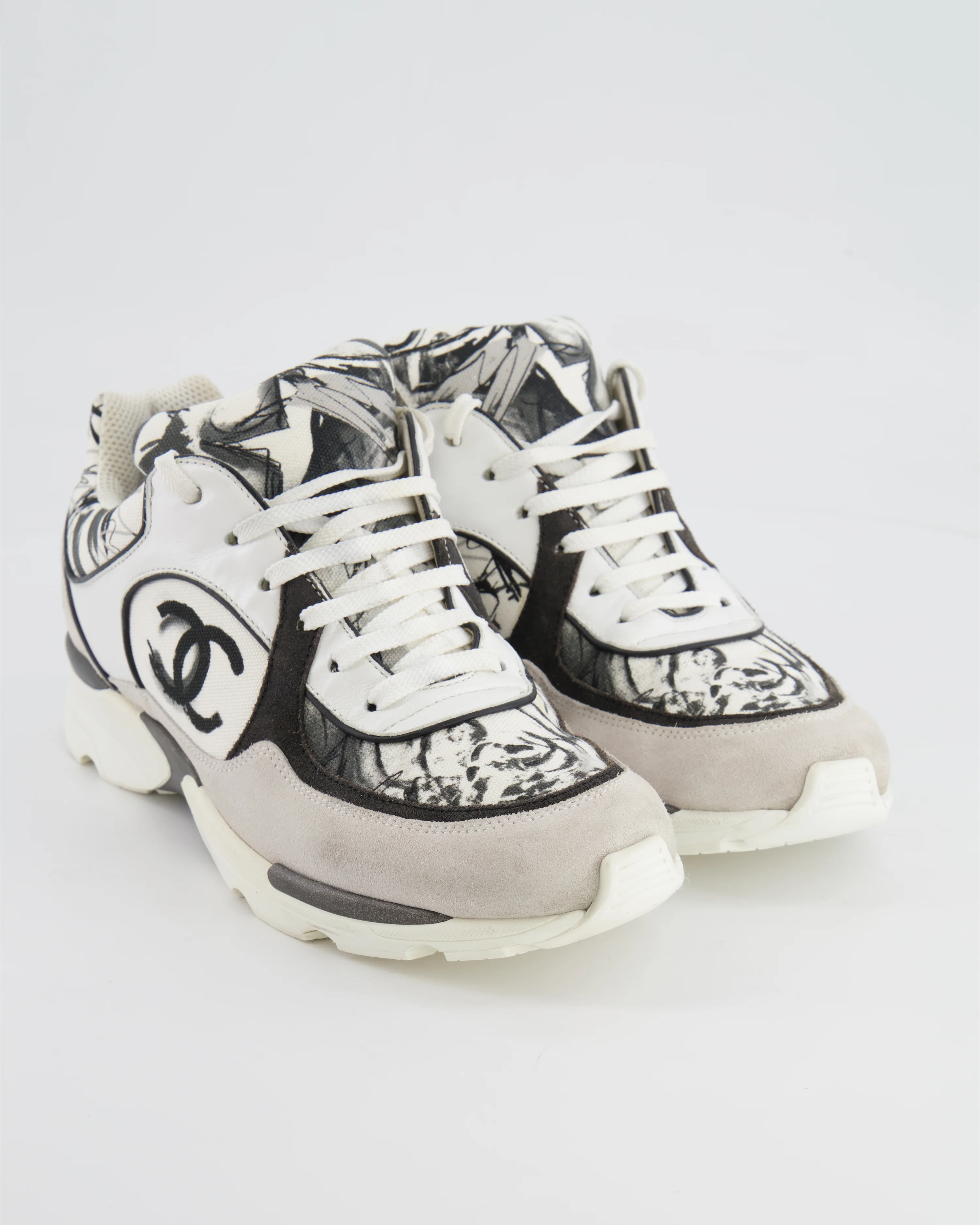 Chanel Grey, White, Black Leather and Suede Graffiti CC Trainers Size EU 38.5 - Image 4
