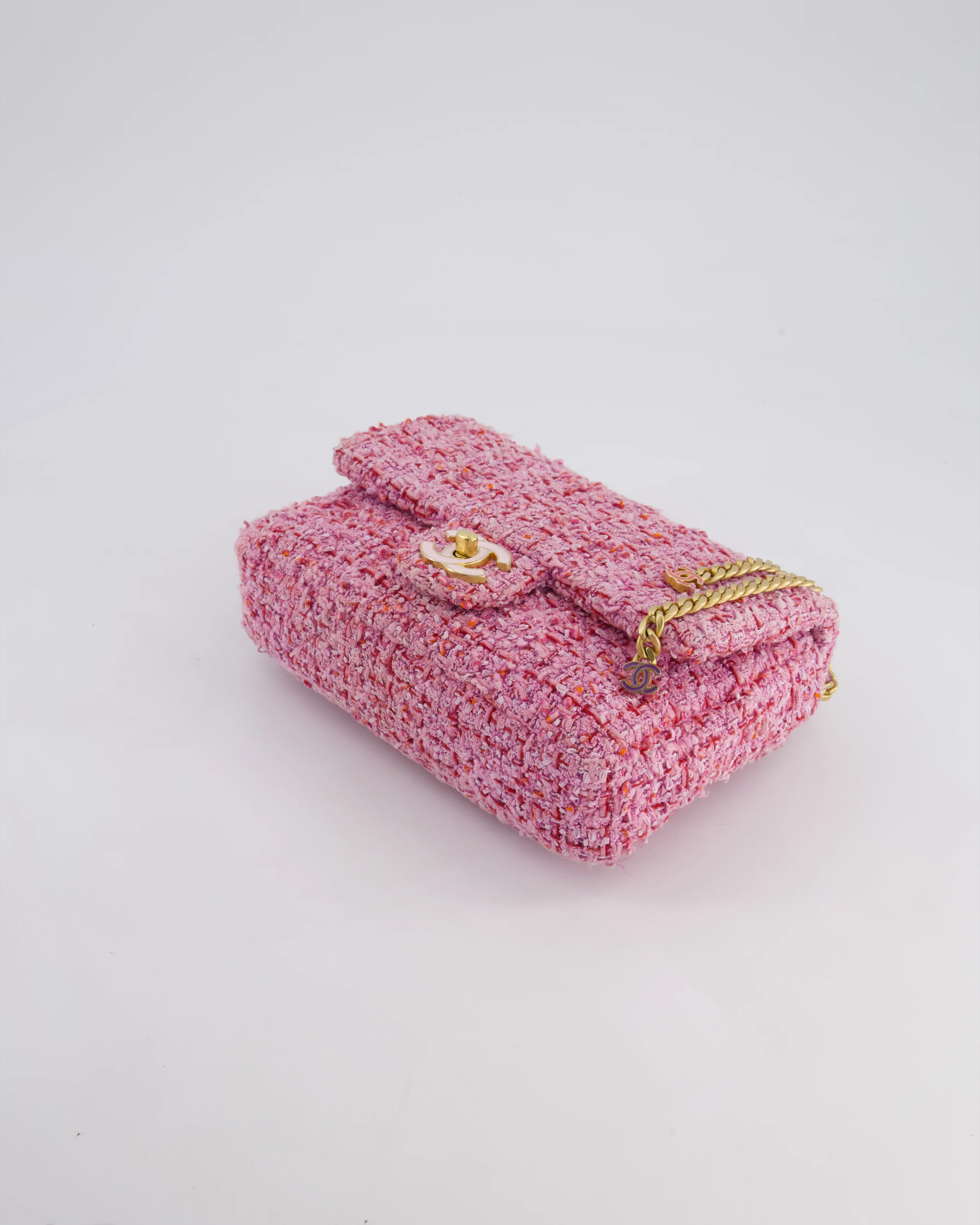 Chanel Pink & Lilac Tweed Seasonal Single Flap Bag with Brushed Gold Hardware & Pink CC Logo - Image 23