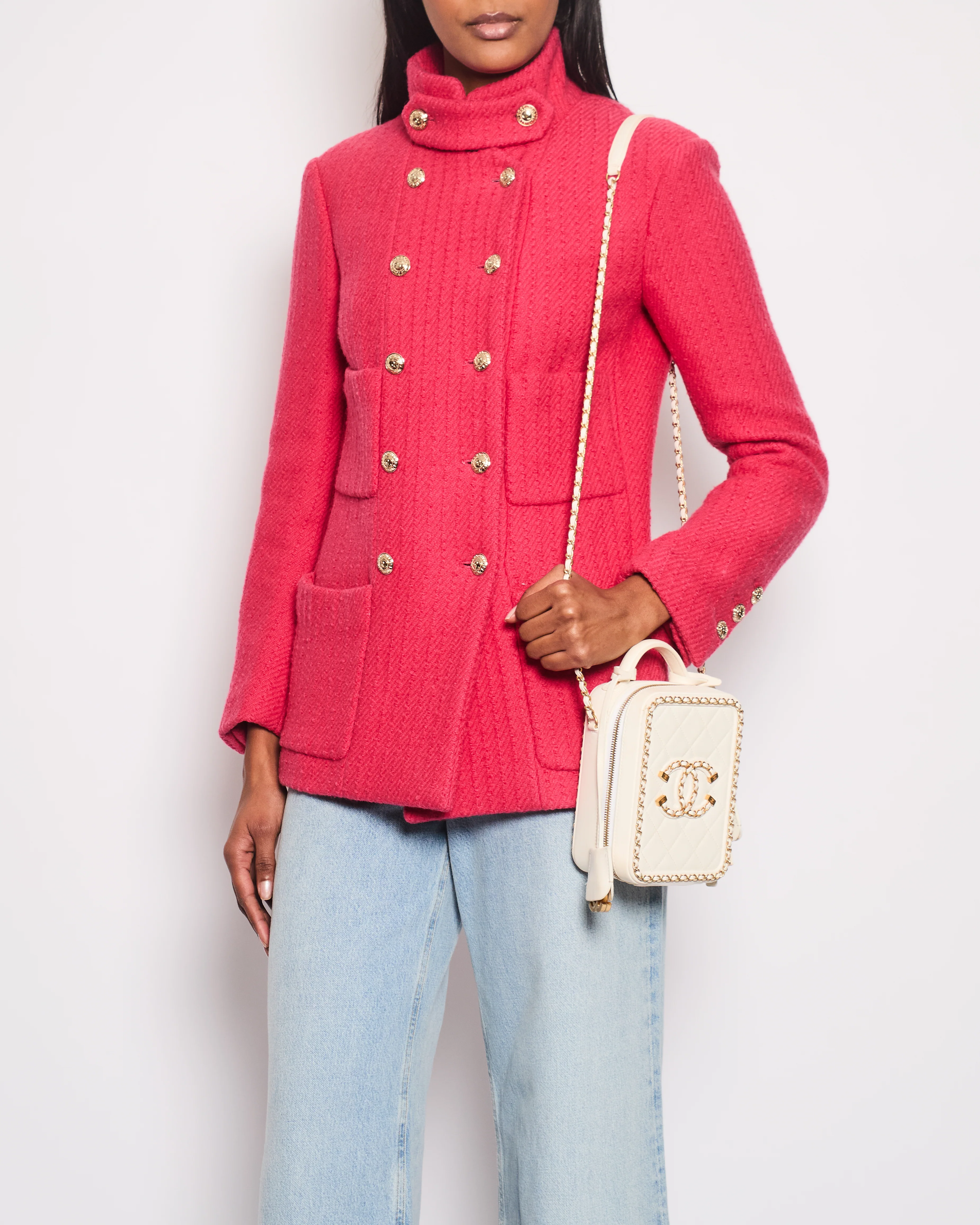 Chanel 20/A Hot Pink Long-Sleeve Tweed Jacket with Gold CC Button Detail Size 34 (UK 6)