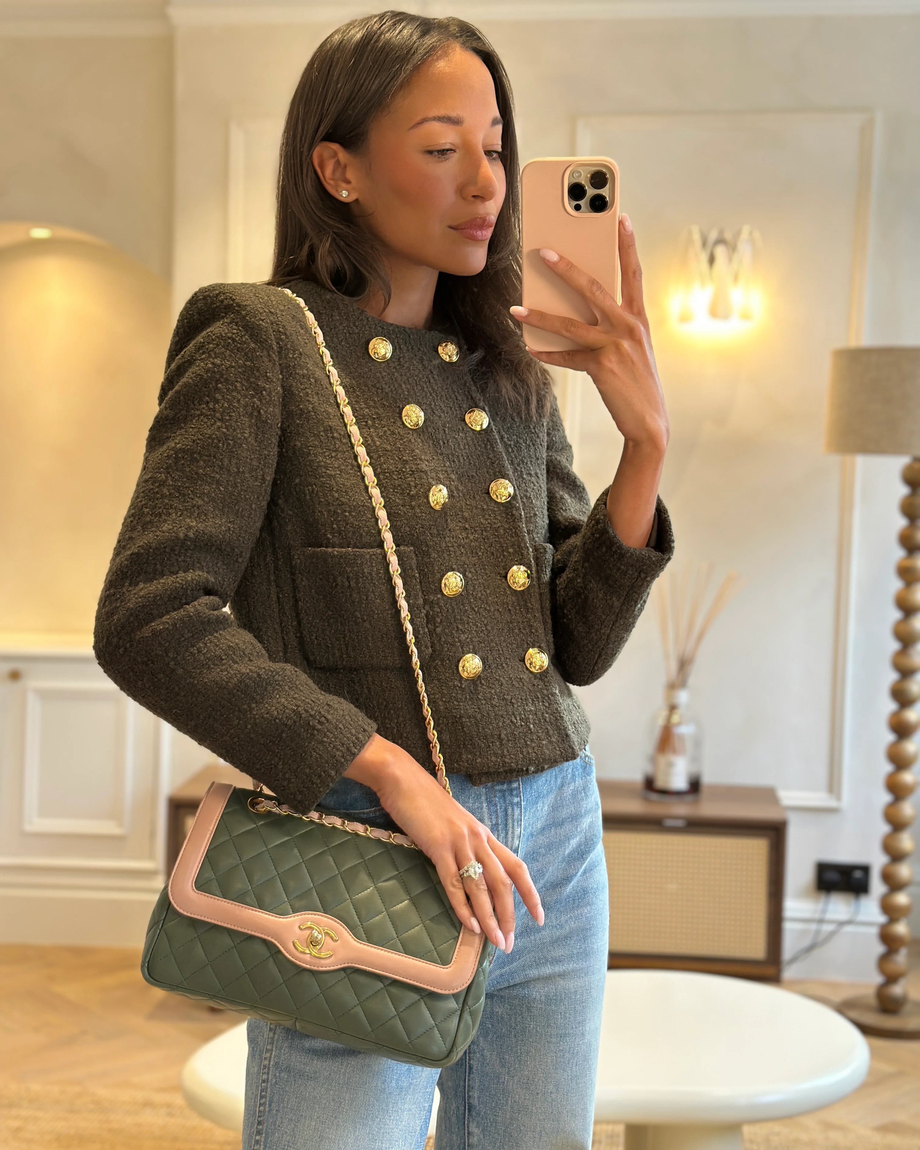 Chanel Khaki and Pink Single Flap Bag in Lambskin Leather with Gold Hardware - Image 3