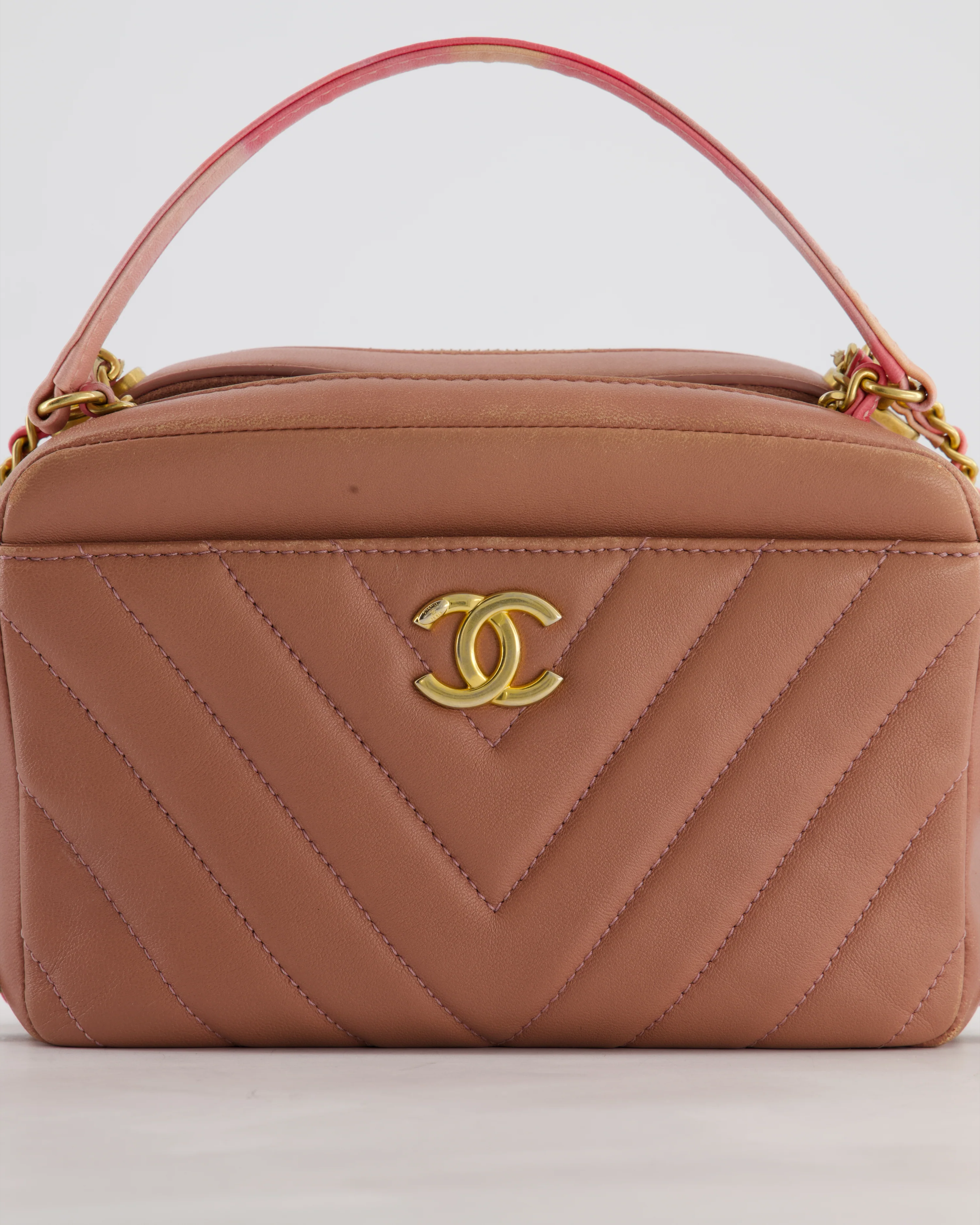Chanel Dusty Pink Camera Bag in Chevron Lambskin Leather with Brushed Gold Hardware and Multicolour Leather Strap - Image 16