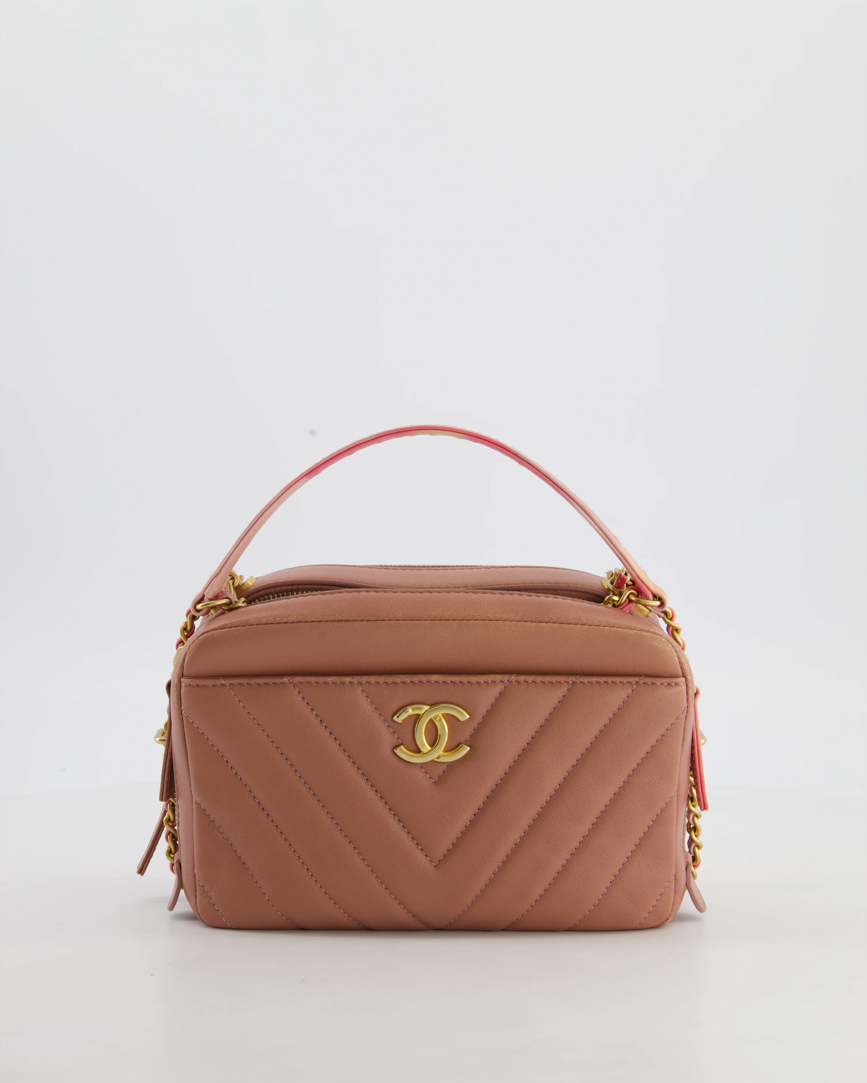 Chanel Dusty Pink Camera Bag in Chevron Lambskin Leather with Brushed Gold Hardware and Multicolour Leather Strap - Image 4