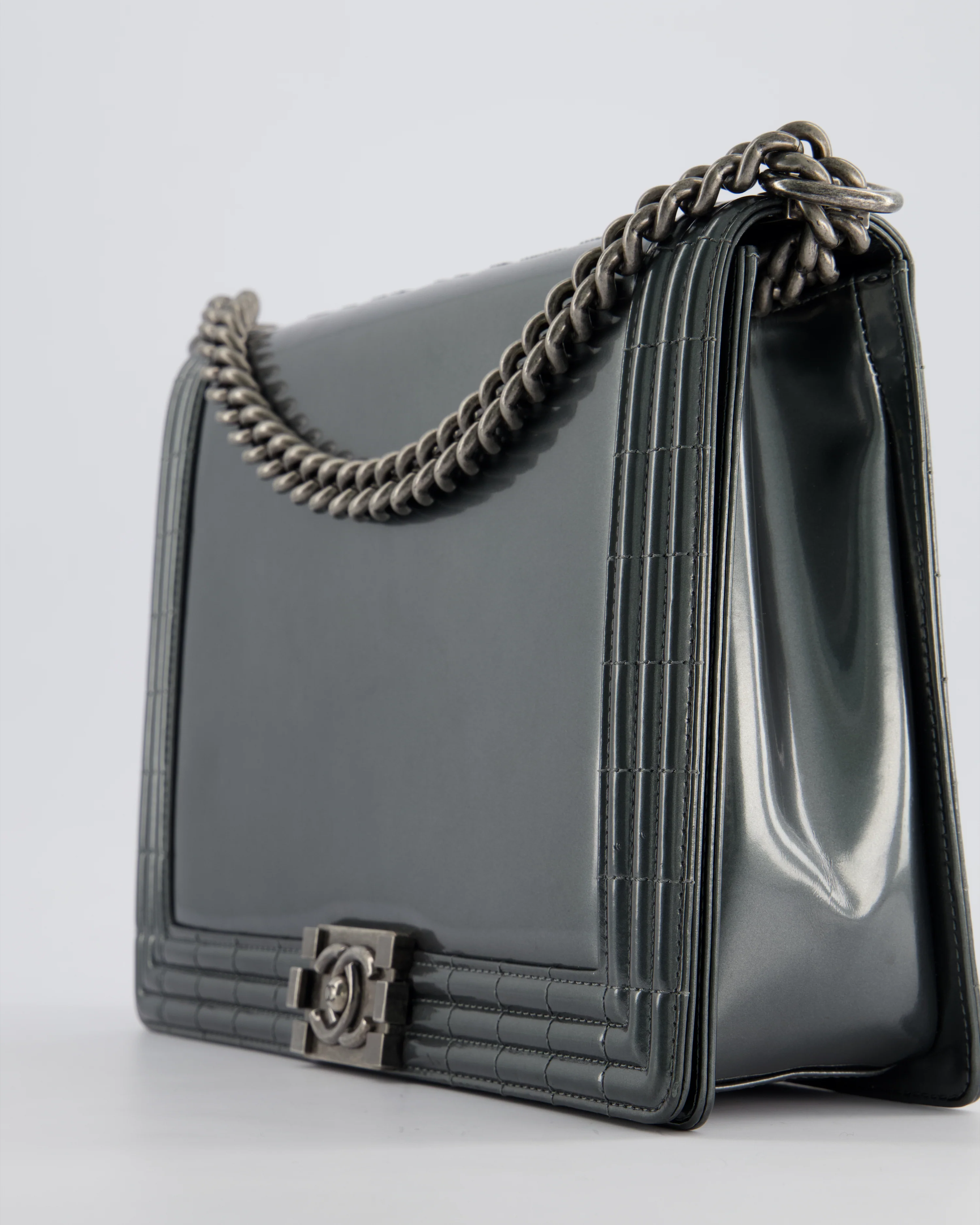Chanel Large Dark Grey Boy Bag in Patent Leather with Ruthenium Hardware - Image 10
