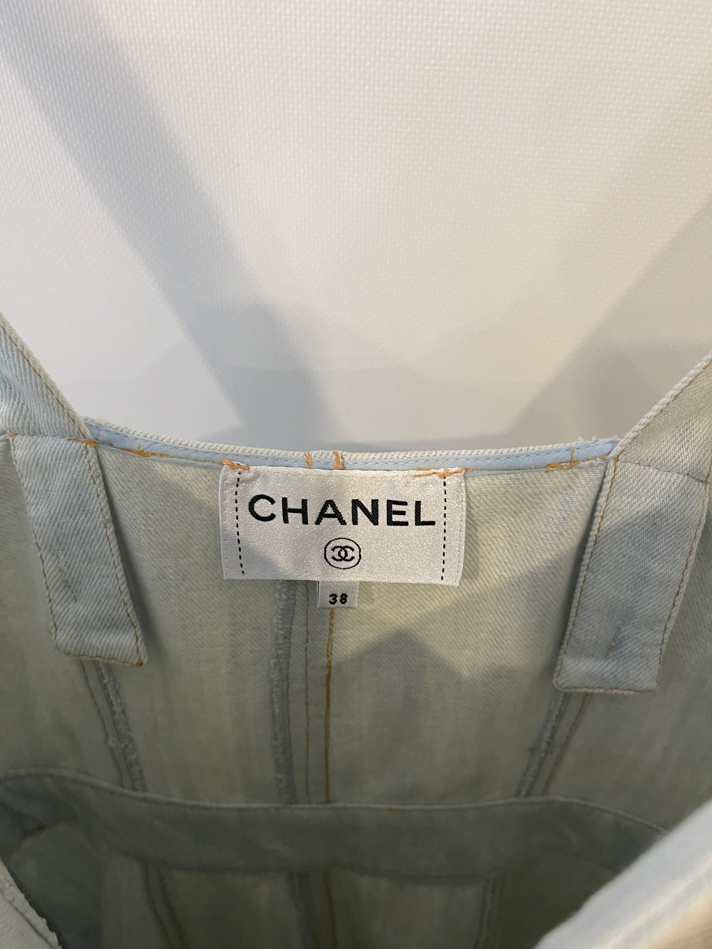 Chanel 18C Light Blue Denim Mini Dress with Button Detail Size FR 38 (UK 10) RRP £2,200 - Image 12