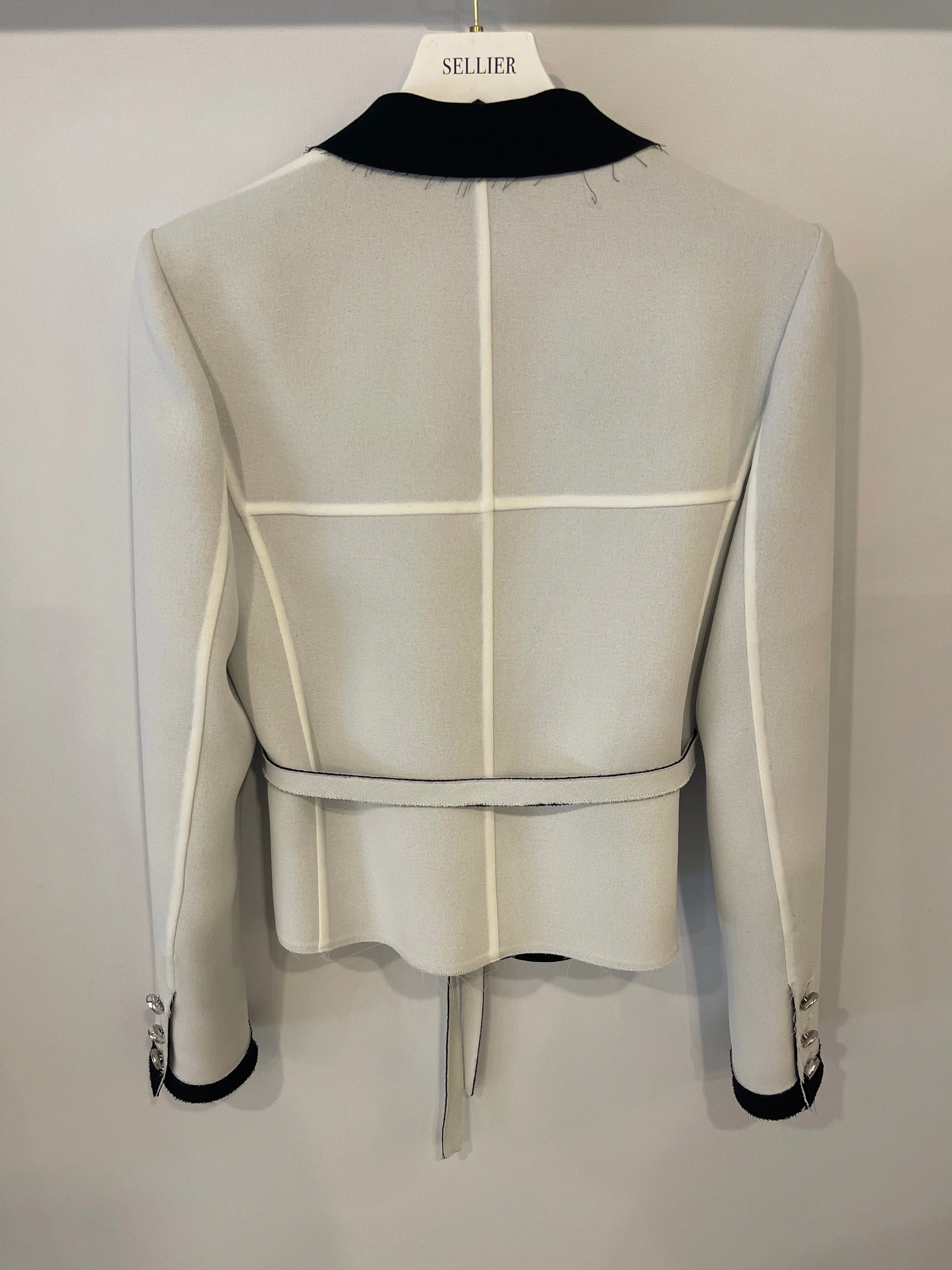 Chanel Light Grey and Black Belted Blazer Jacket with CC Logo Buttons Size FR 36 (UK 8) - Image 11