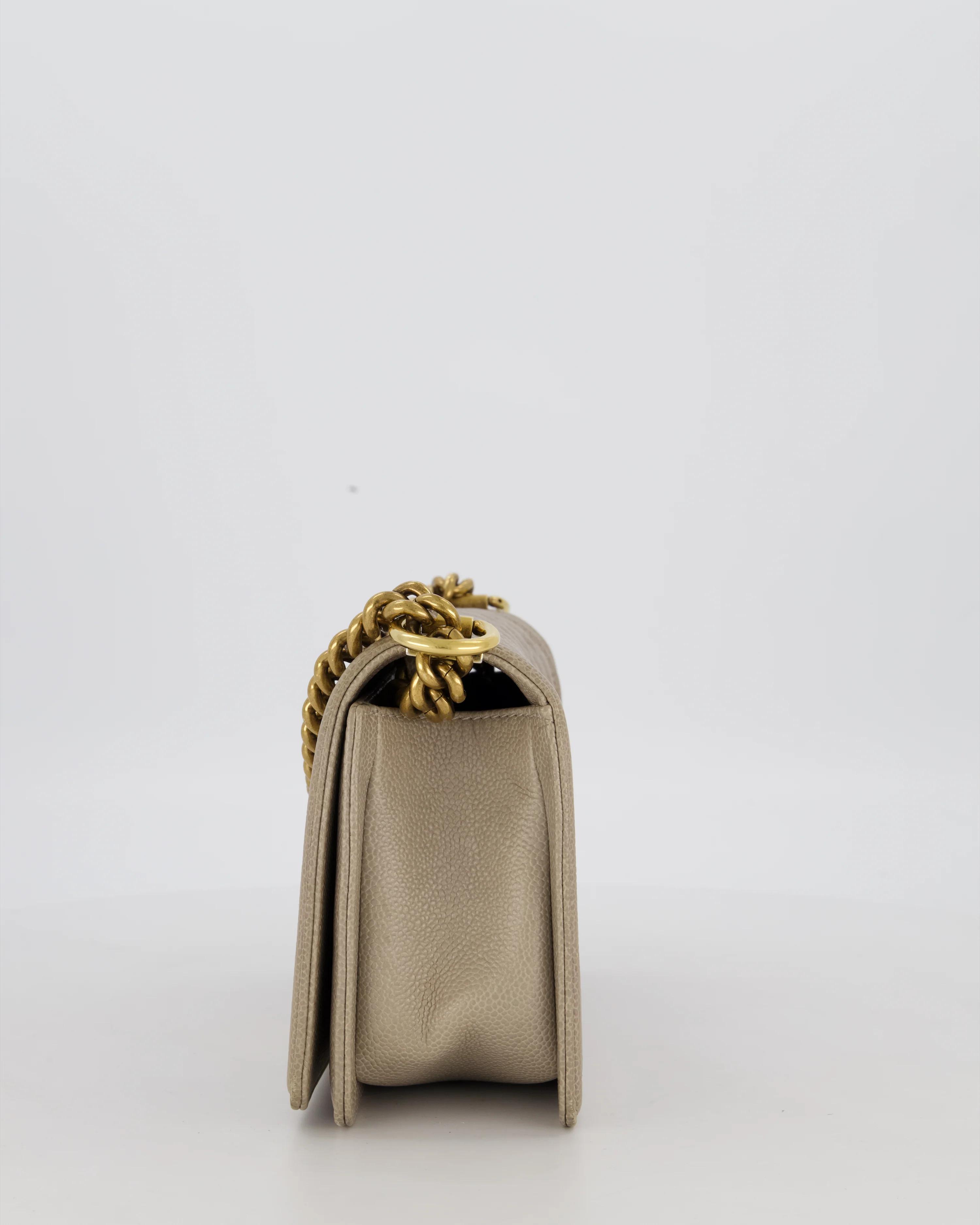 Chanel Light Taupe Grey Medium Boy Bag in Caviar Leather with Antique Gold Hardware - Image 9