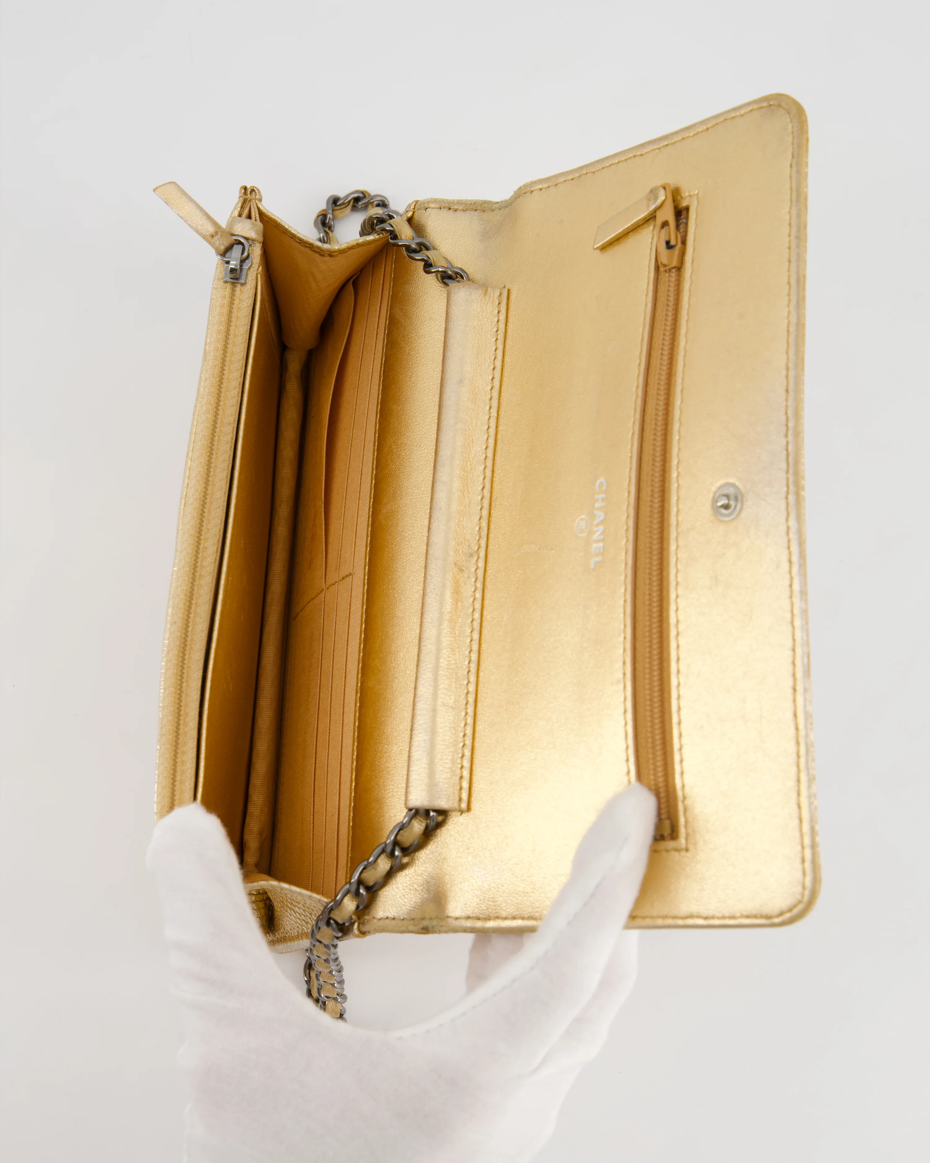 Chanel Metallic Gold Ombre Lizard Wallet on Chain Bag with Gun Metal Hardware - Image 21