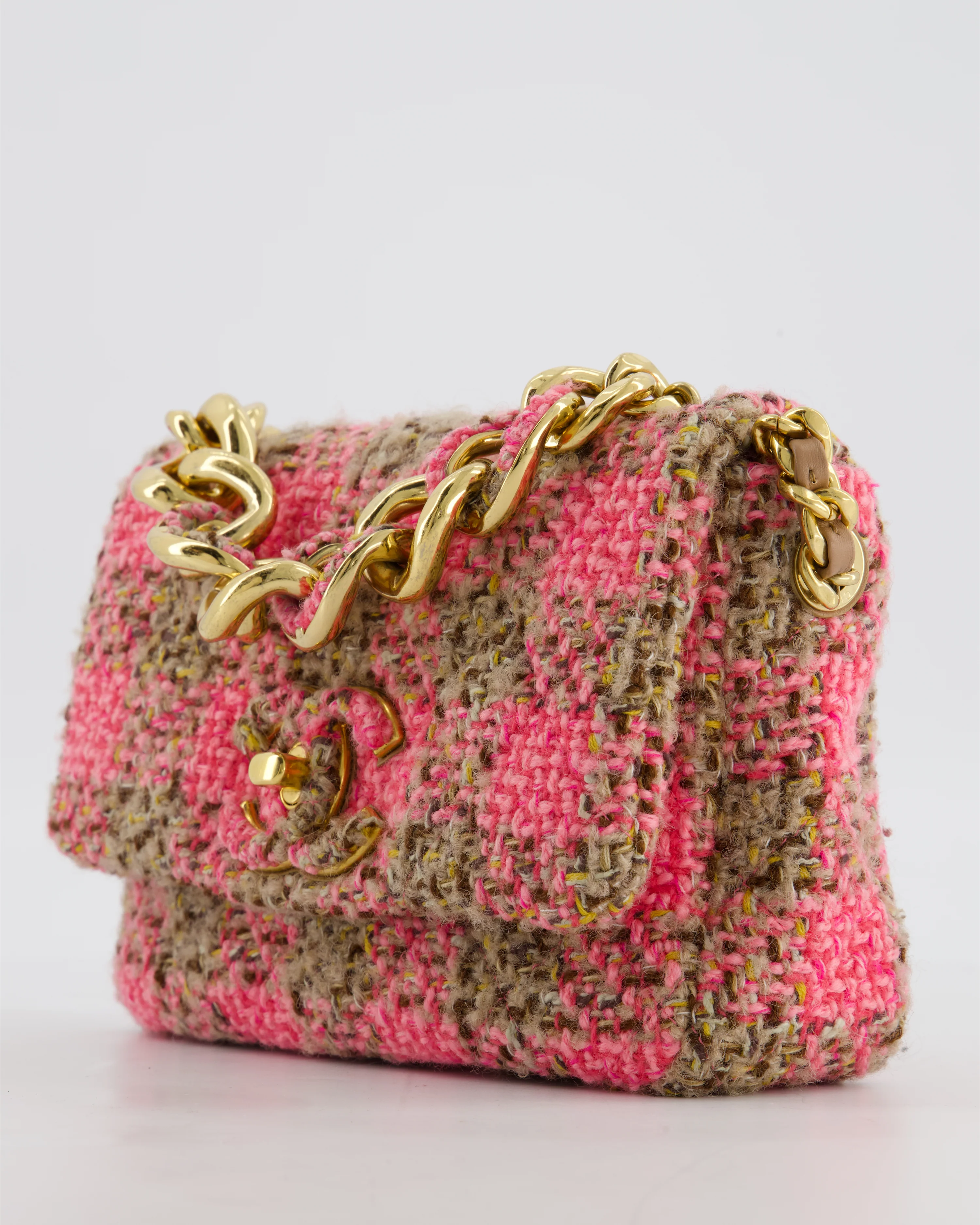 Chanel Mini 19 Flap Bag in Pink, Beige Check Tweed with Gold Hardware and Chunky Gold Chain Handle - Image 16