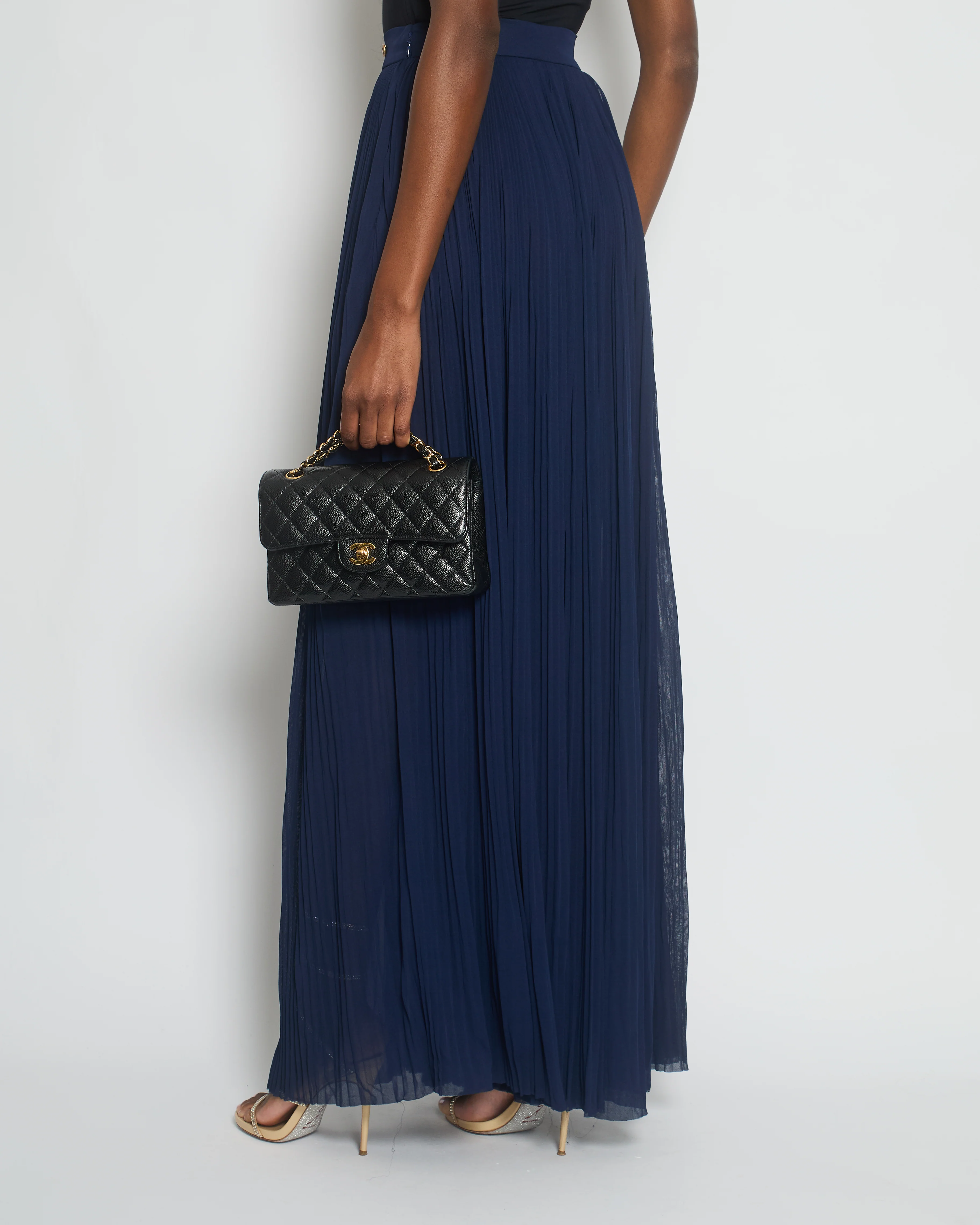 Chanel Navy Pleated High-Waist Trousers with CC Button Detail Size FR 34 (UK 6) - Image 3