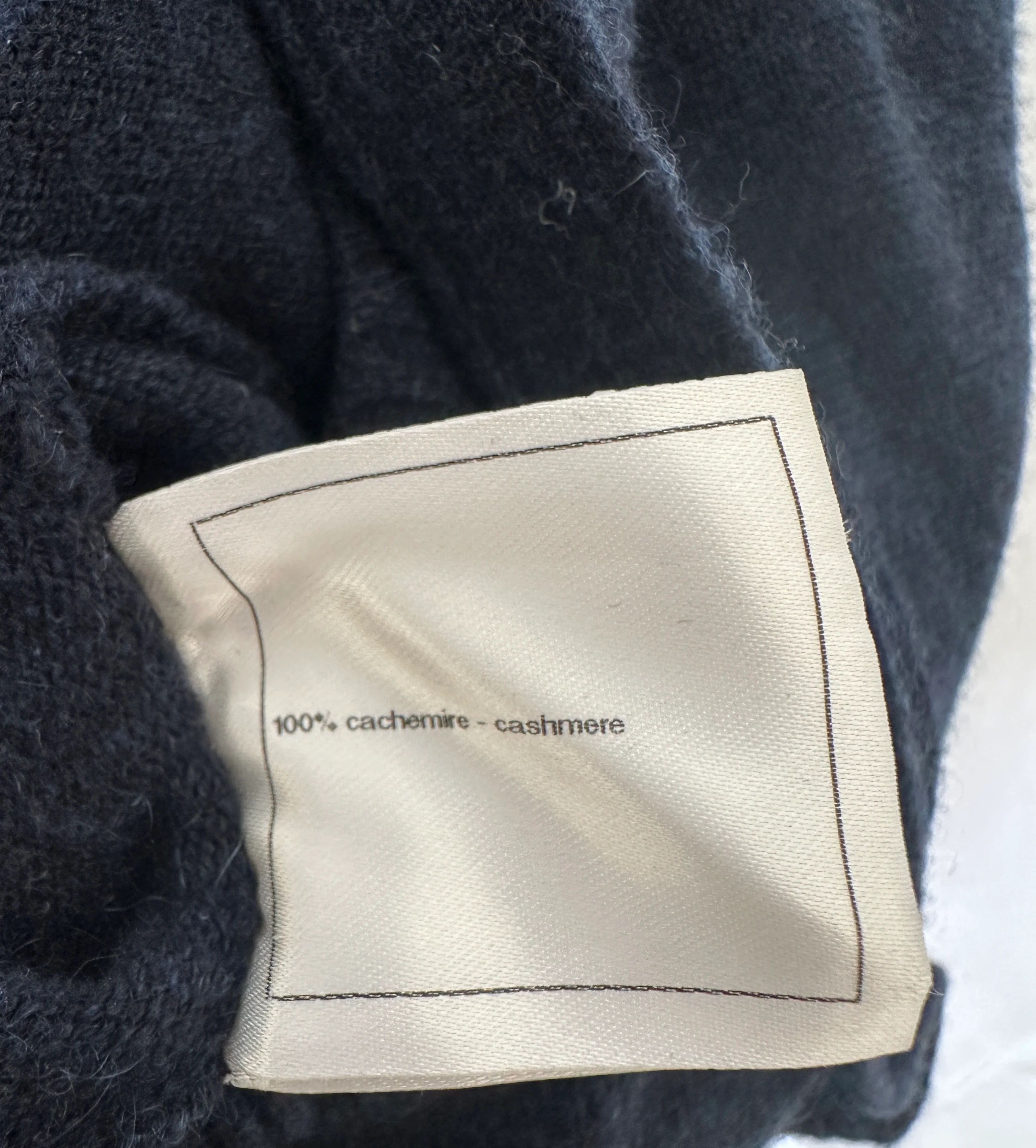 Chanel Navy Two-Piece Cashmere Tracksuit Set with Detachable Hood Detail Size FR 40 (UK 12) - Image 16