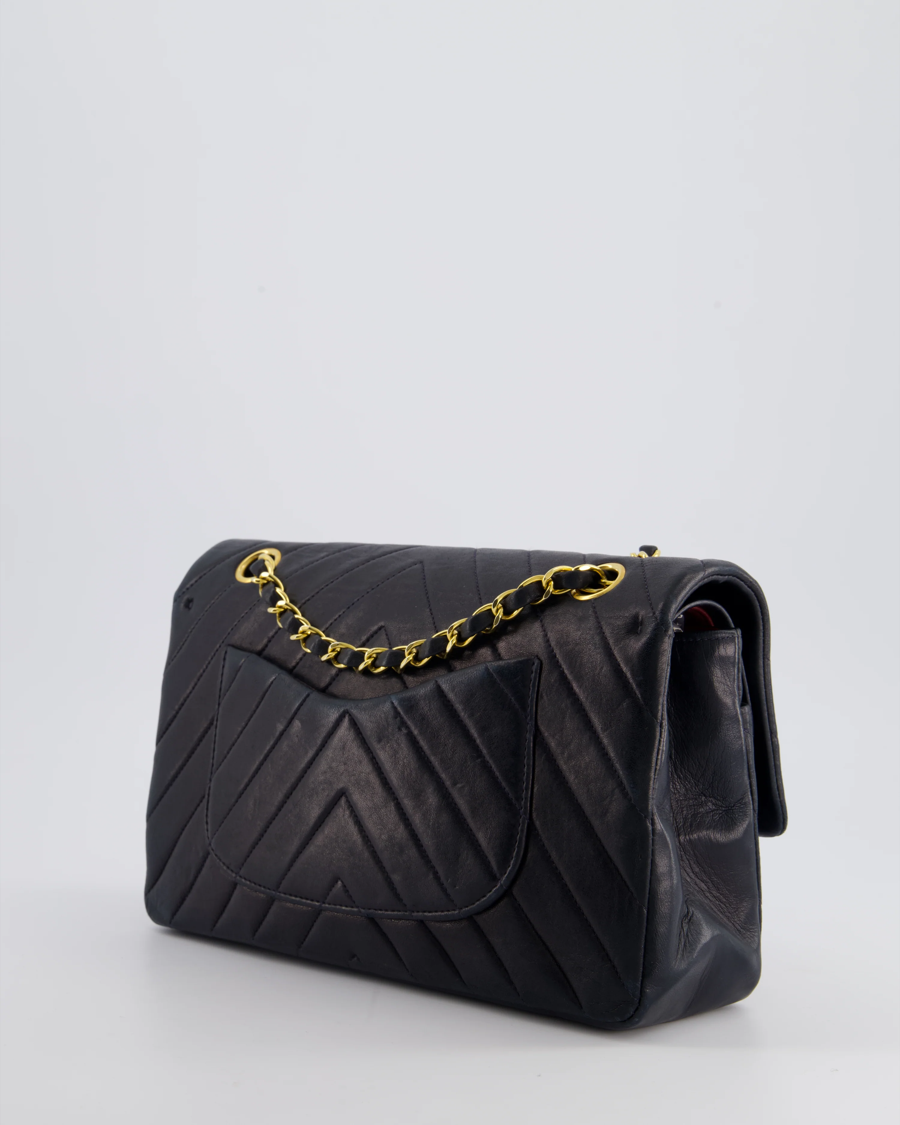 Chanel Navy Vintage Classic Medium Chevron Double Flap Bag in Lambskin Leather with 24K Gold Hardware - Image 8