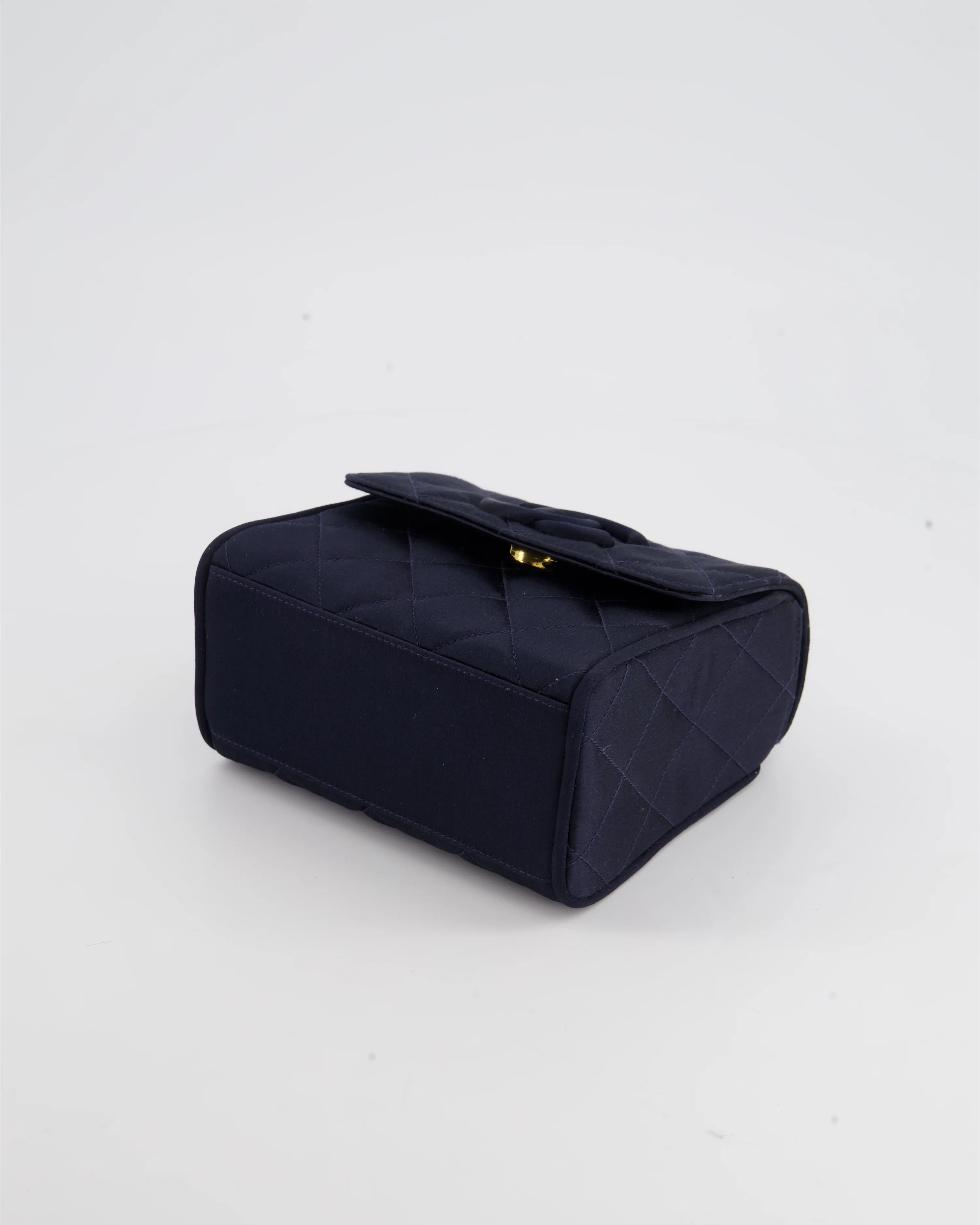 Chanel Navy Vintage Silk Diamond Quilted Shoulder Bag with CC Logo - Image 20
