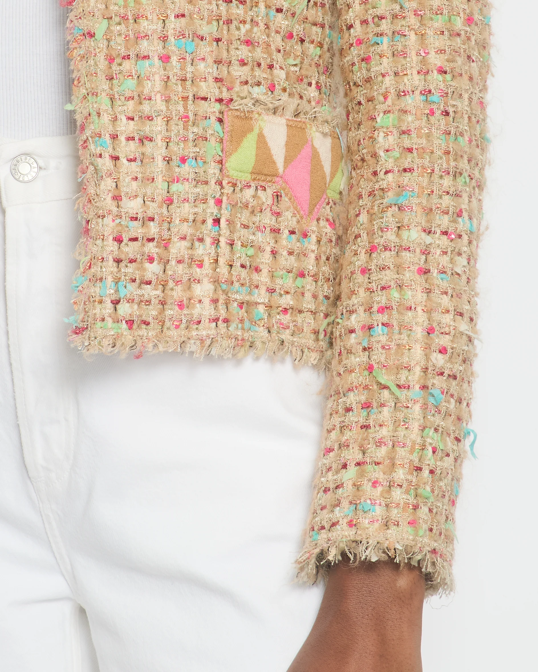Chanel A/04 Pink, Cream Tweed Jacket with Sequin & Camellia Flower Pin Detail Size FR 36 (UK 8) - Image 4