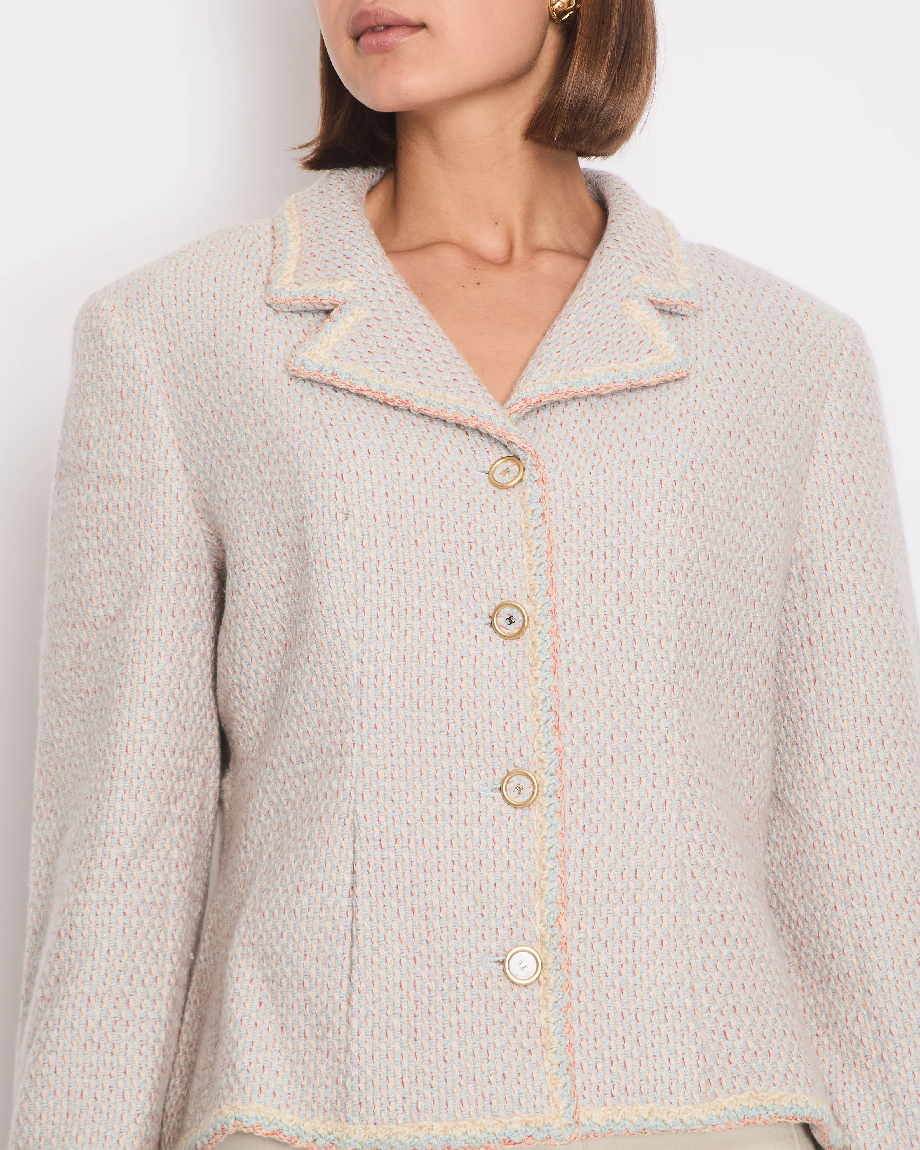 Chanel 01/A Pastel Blue, Pink and Beige Tweed Jacket with Transparent CC Logo Button Details Size FR 44 (UK 16) - Image 3