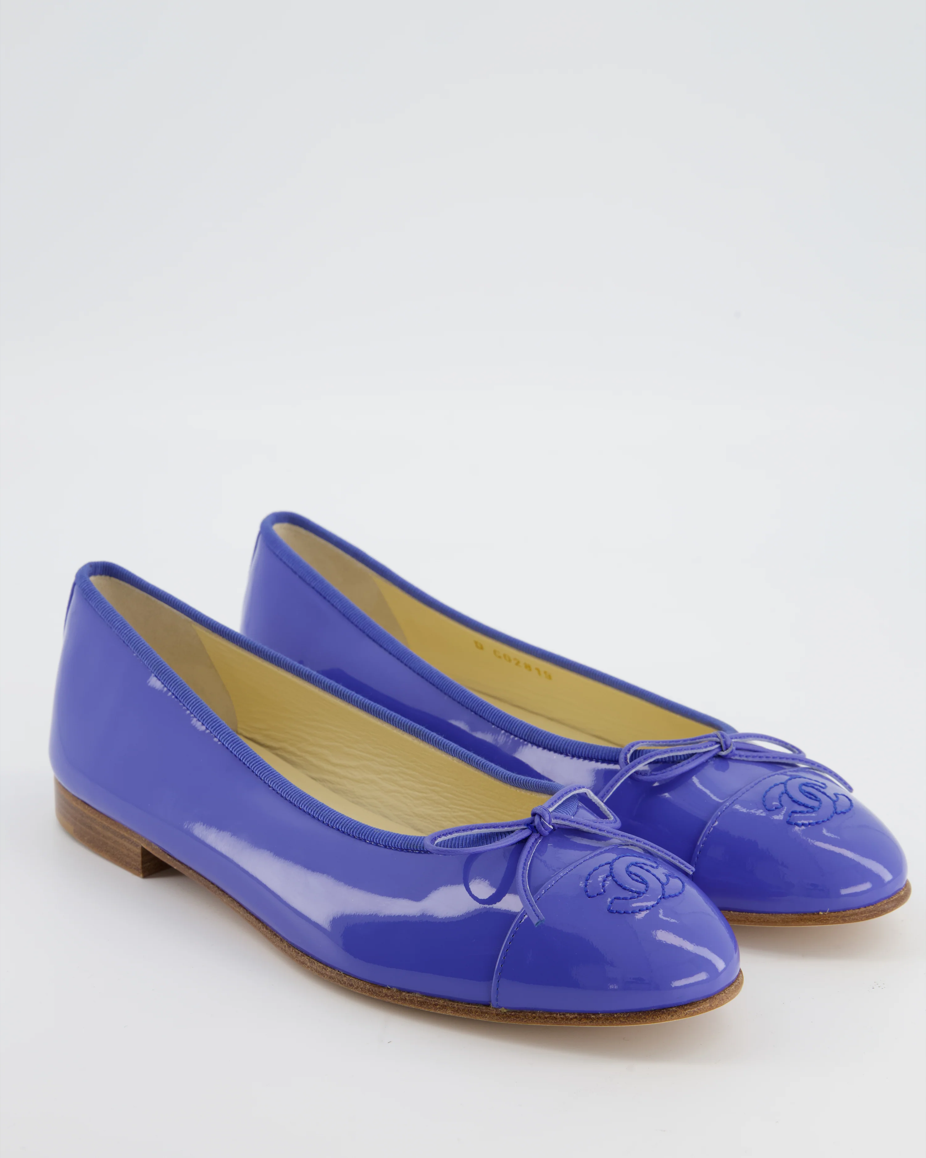 Chanel Patent Calfskin Leather Ballet Flats in Light Blue Colour Size EU 39.5 - Image 2