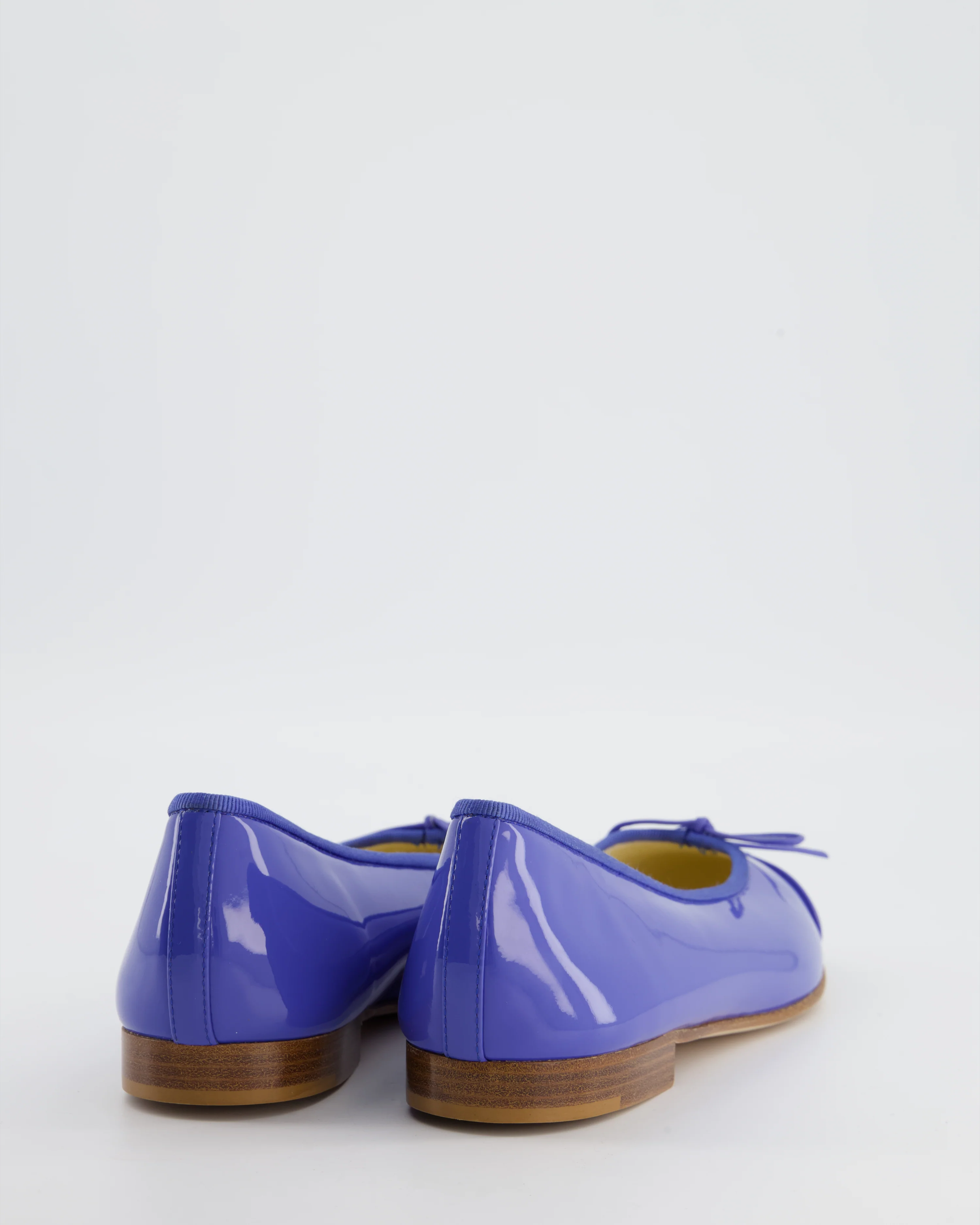 Chanel Patent Calfskin Leather Ballet Flats in Light Blue Colour Size EU 39.5 - Image 3