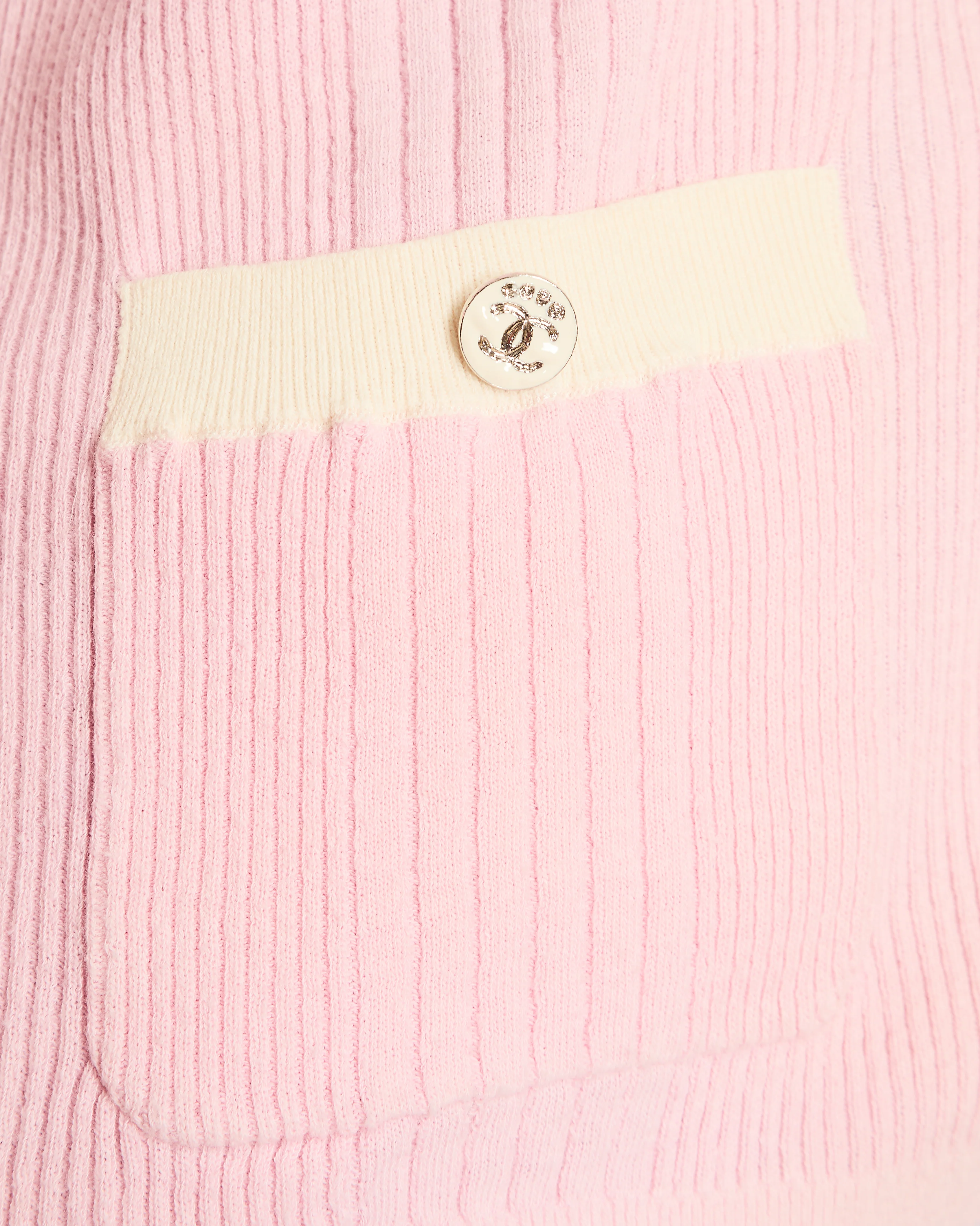 Chanel Pink 25/M Coco Beach Ribbed Cardigan with Trim and CC Logo Button Detail Size FR 38 (UK 10) - Image 3