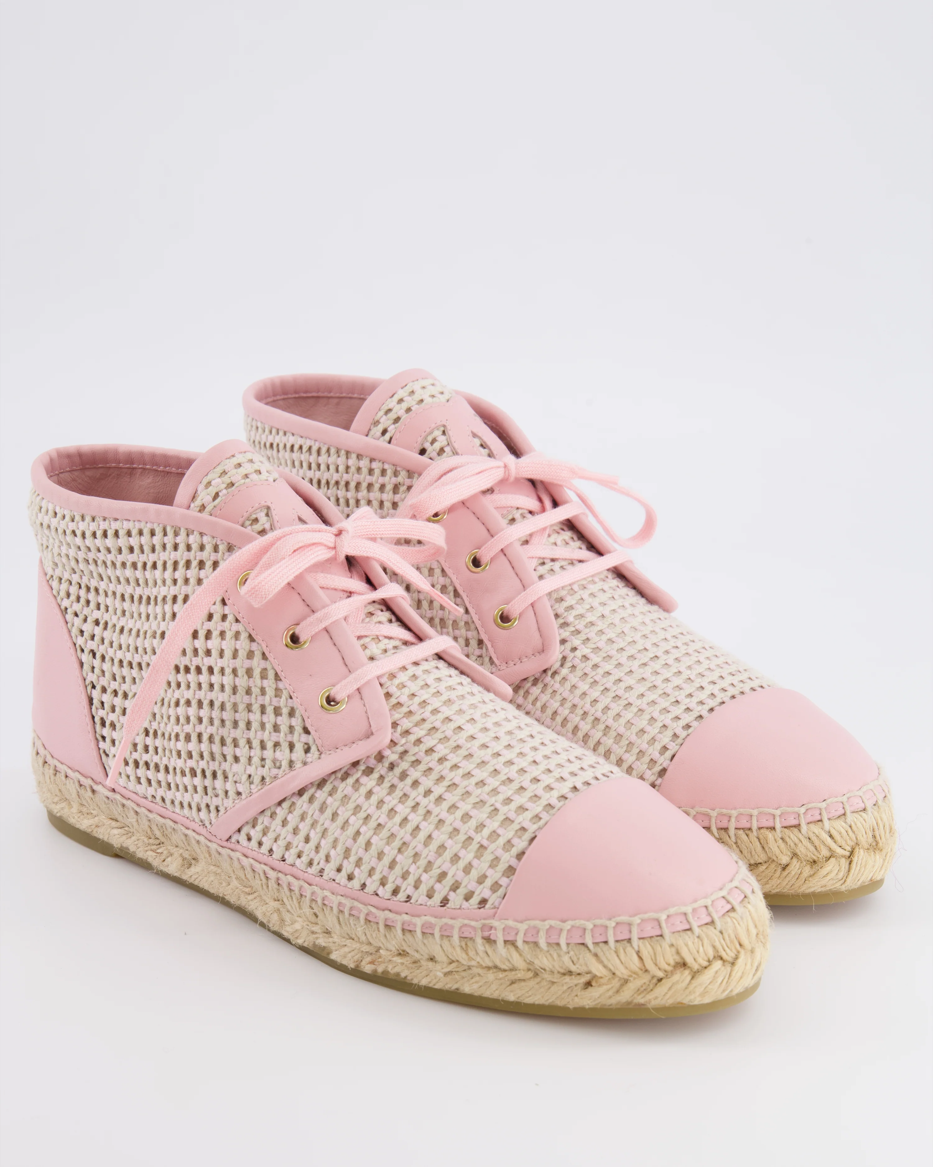 Chanel Pink and Beige Woven Espadrille Lace Up Shoes with CC Logo Detail Size EU 39C - Image 2