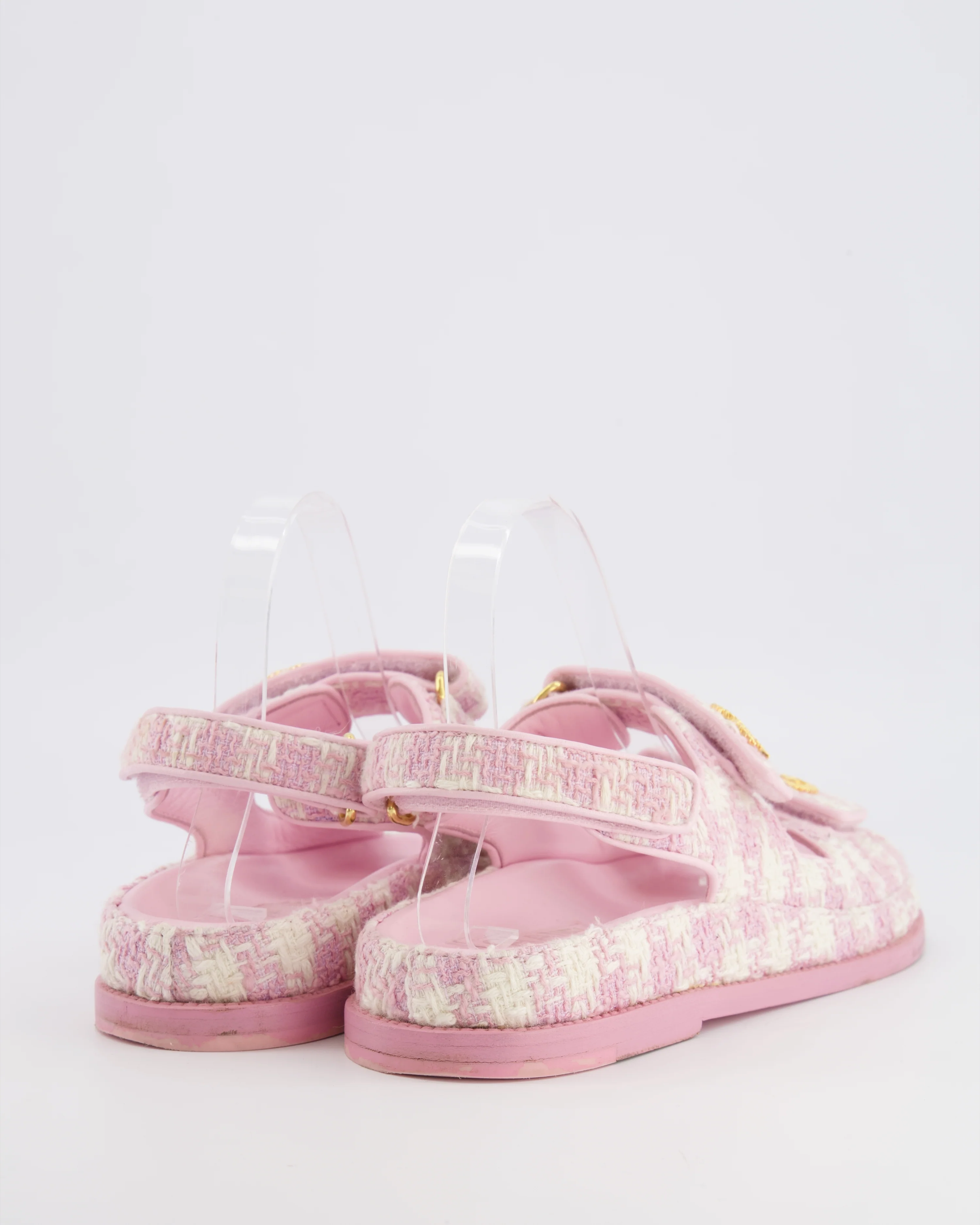 Chanel Pink and Cream Tweed Dad Sandals with Textured Gold GG Logo Details Size EU 38.5C RRP £1,400 - Image 3