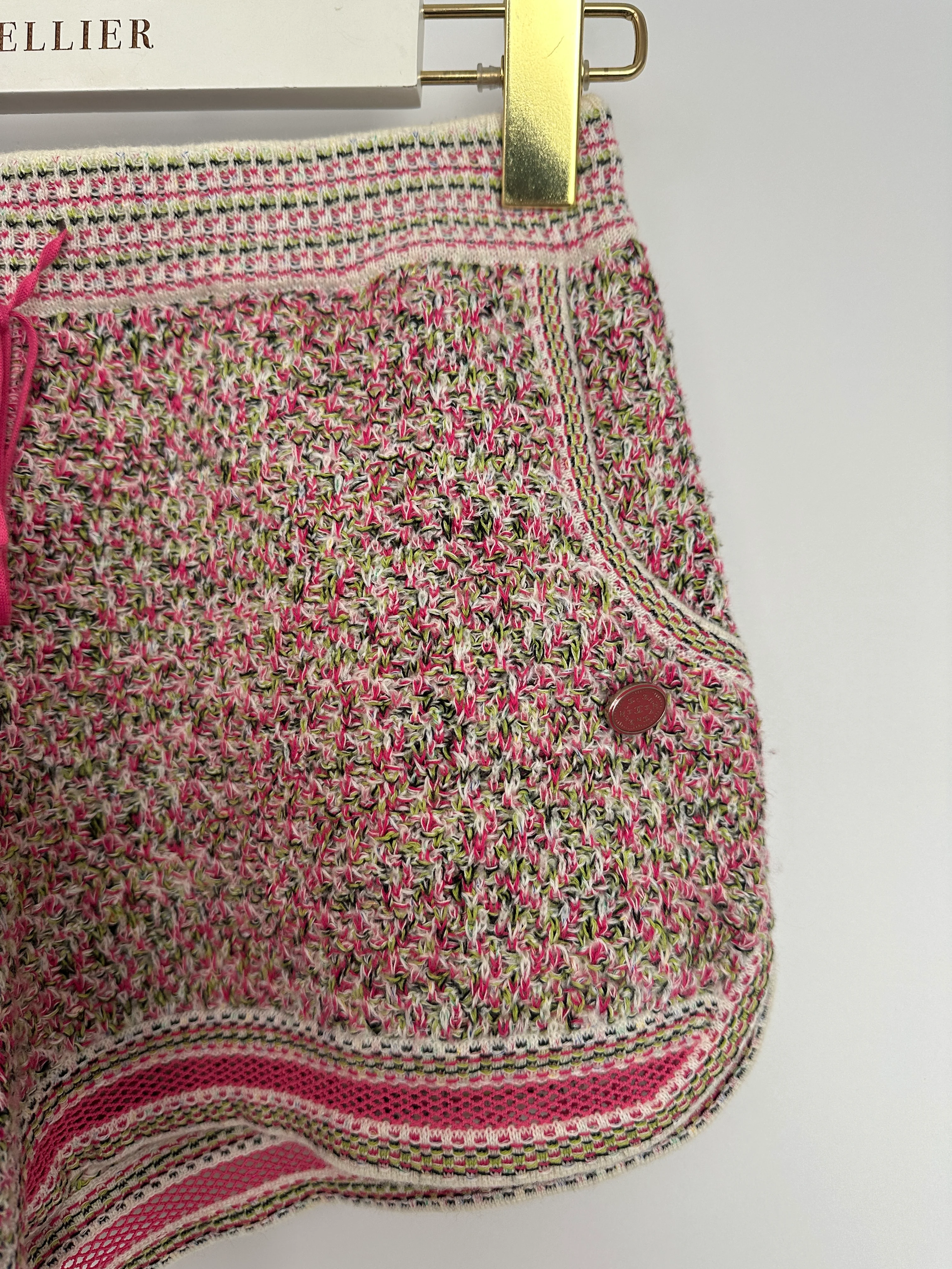 Chanel Pink Crochet Knitted Shorts with Pocket Detail Size FR 34 (UK 6) - Image 10