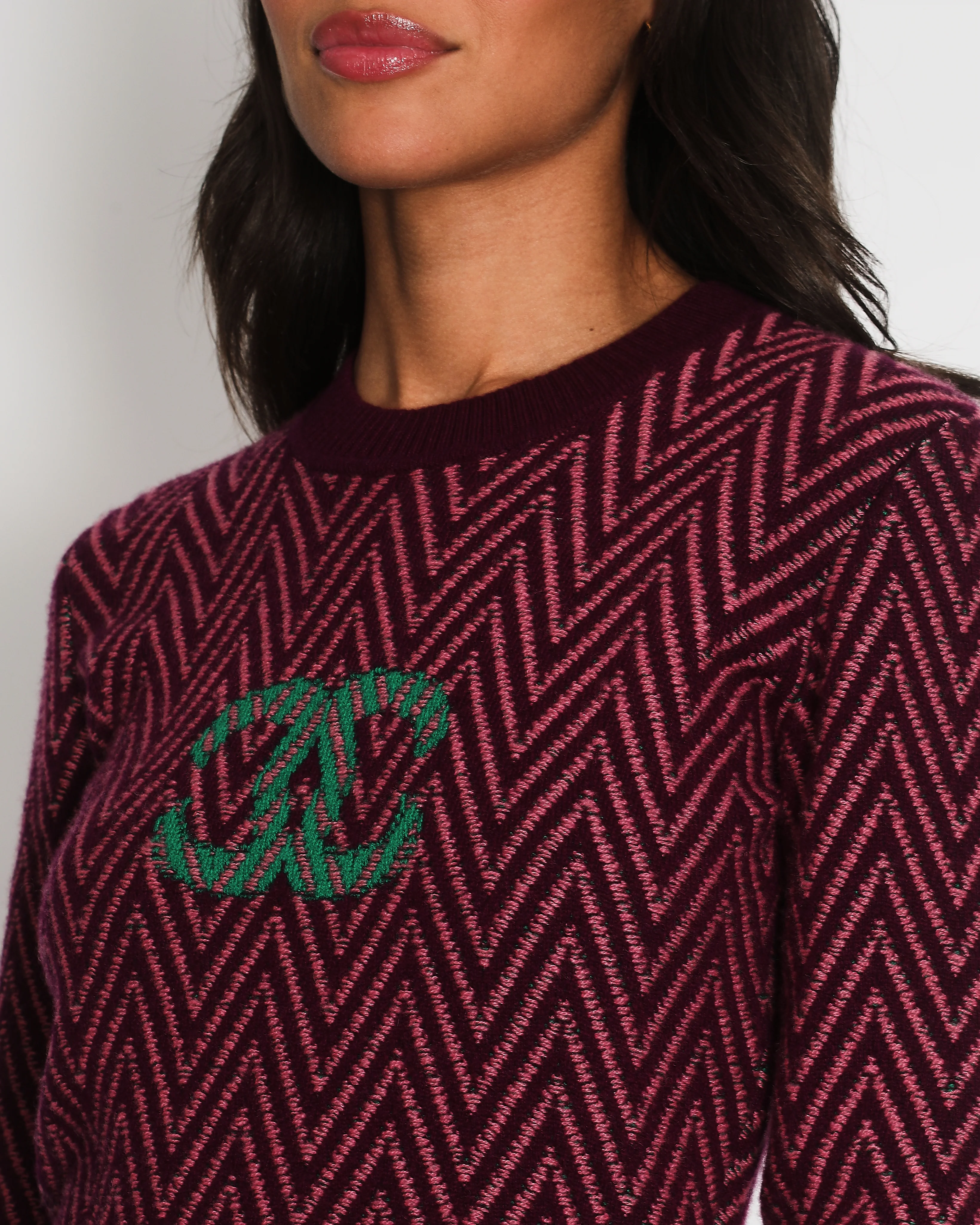 Chanel FW/21 Purple, Green Zig Zag Cashmere Dress with CC Logo Size FR 36 (UK 8) - Image 12