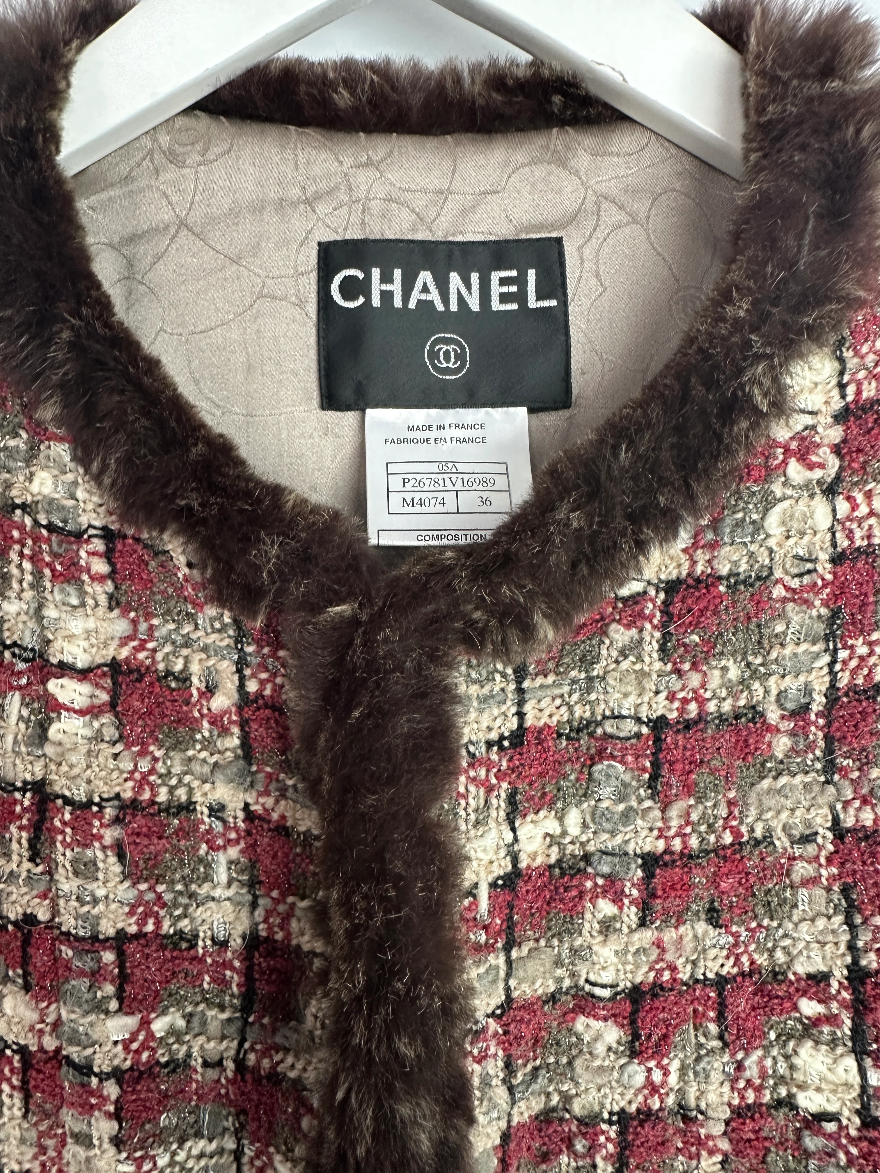 Chanel Red, Beige and Grey Tweed Jacket with Rabbit Fur Trim Detail Size FR 36 (UK 8) - Image 11