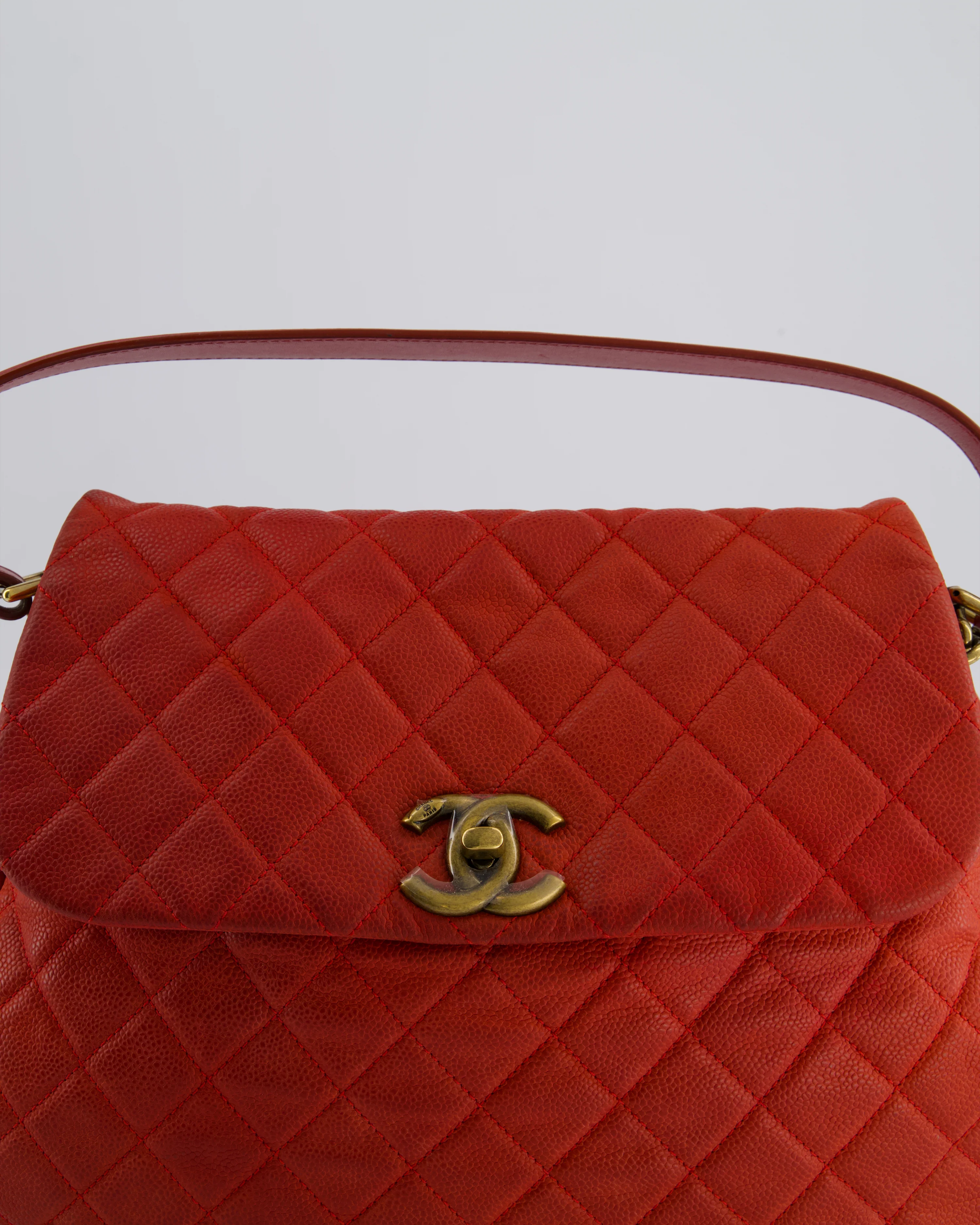Chanel Red Country Chic Bag in Brushed Caviar Leather with Aged Gold Hardware - Image 14