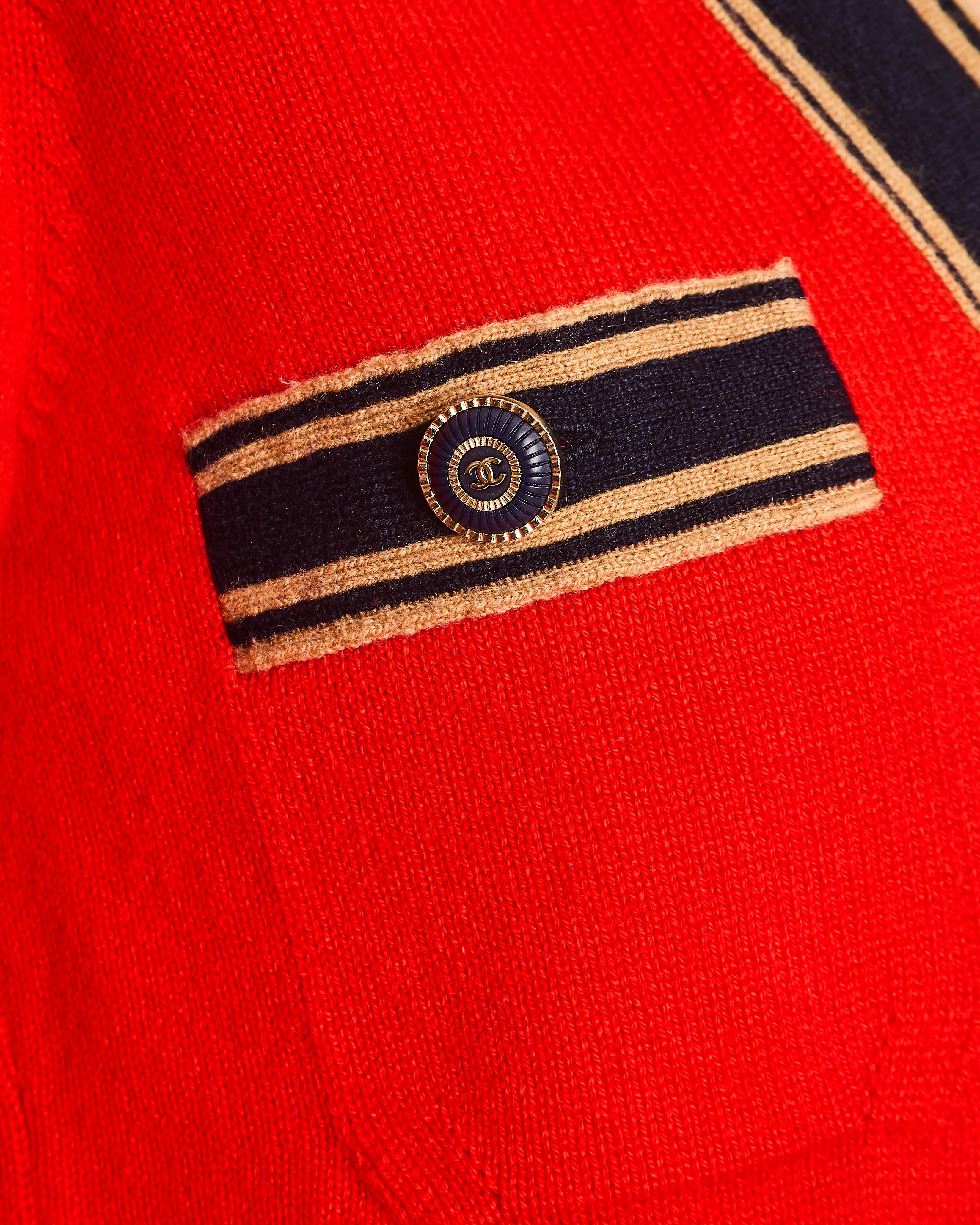 Chanel Red, Navy, and Camel Cashmere Cardigan with CC Logo Buttons Size FR 38 (UK 10) - Image 3