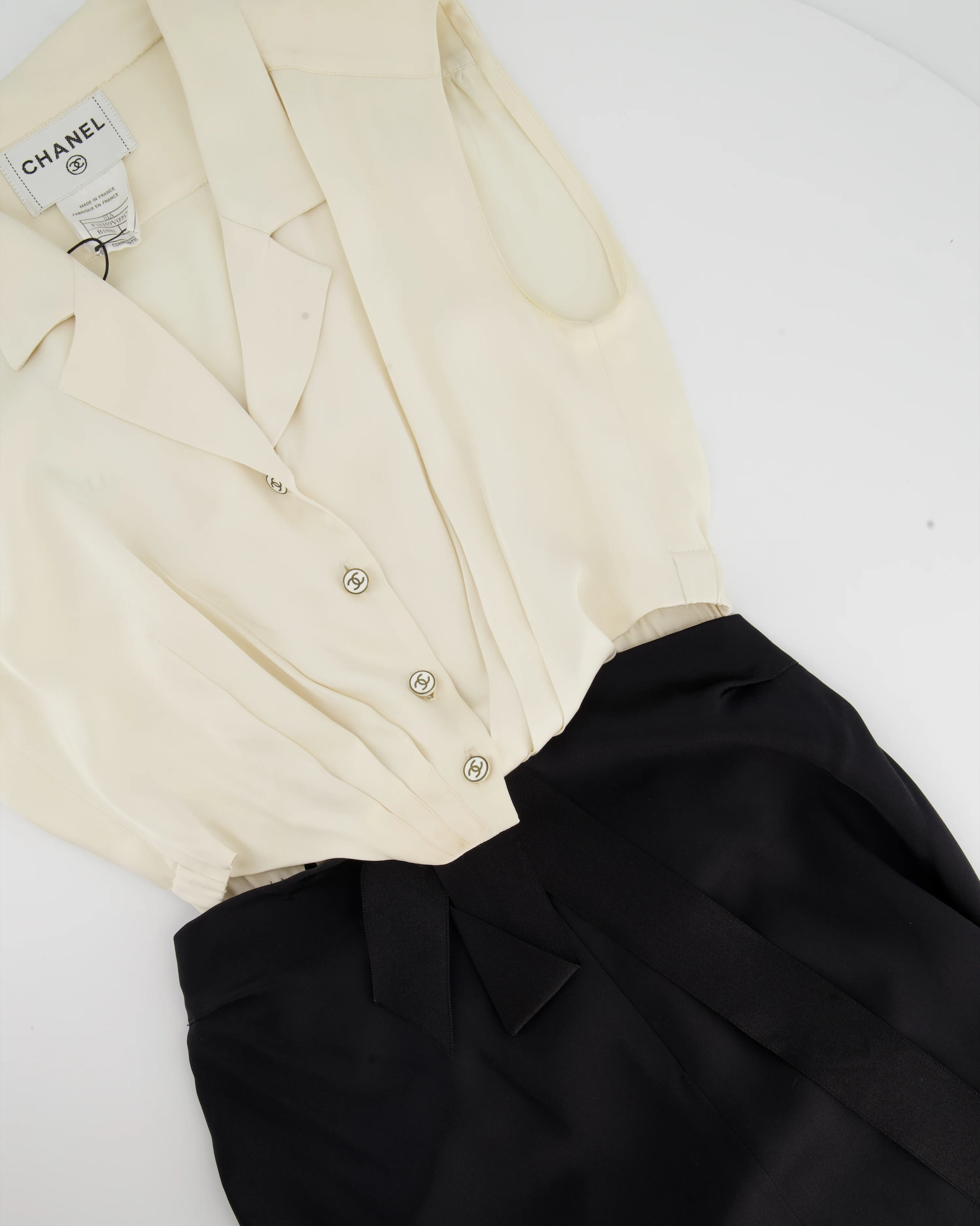 Chanel Silk Cream and Black Cut Out Dress with Bow Detail Size FR 38 (UK 10) - Image 8