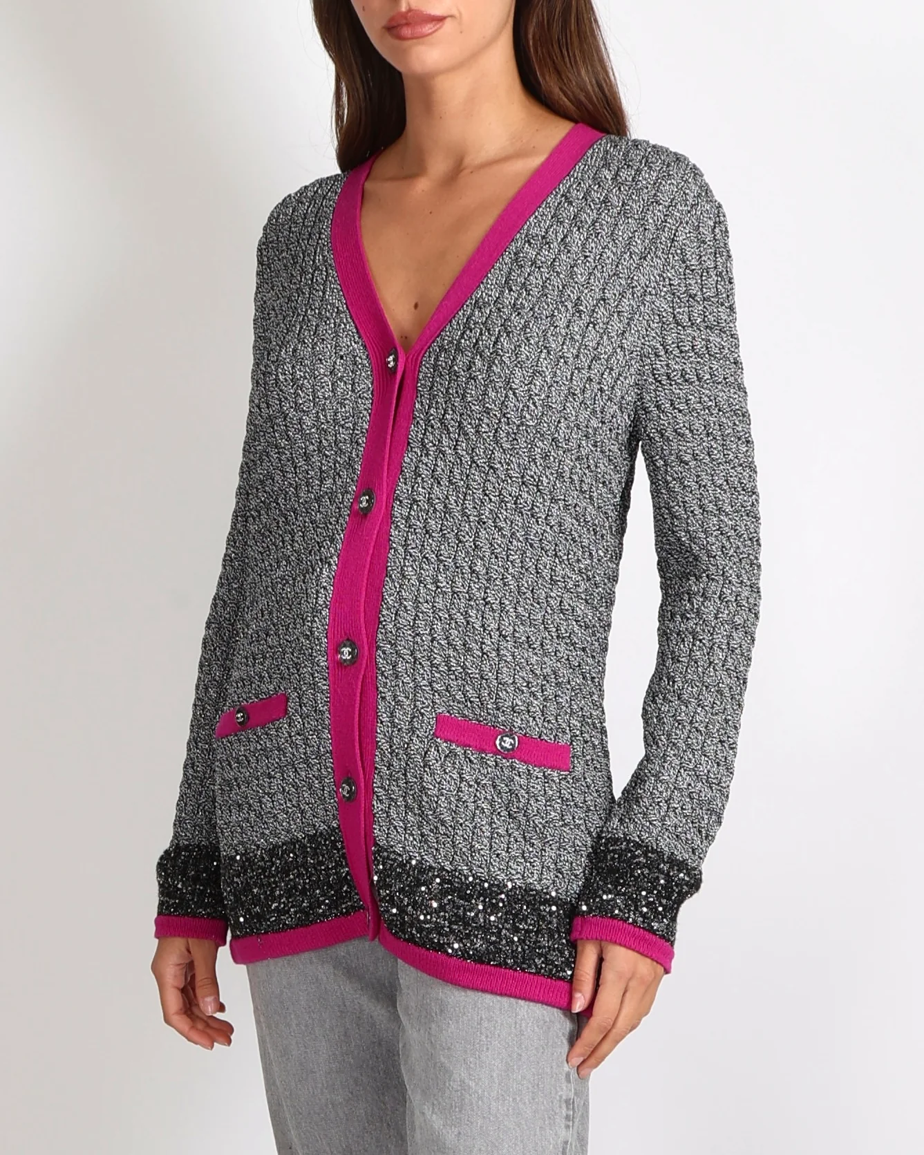 Chanel Fall 2021 Silver Metallic Knit Cardigan with Pink Trim and CC Crystal Buttons Size FR 34 (UK 6) - Image 4