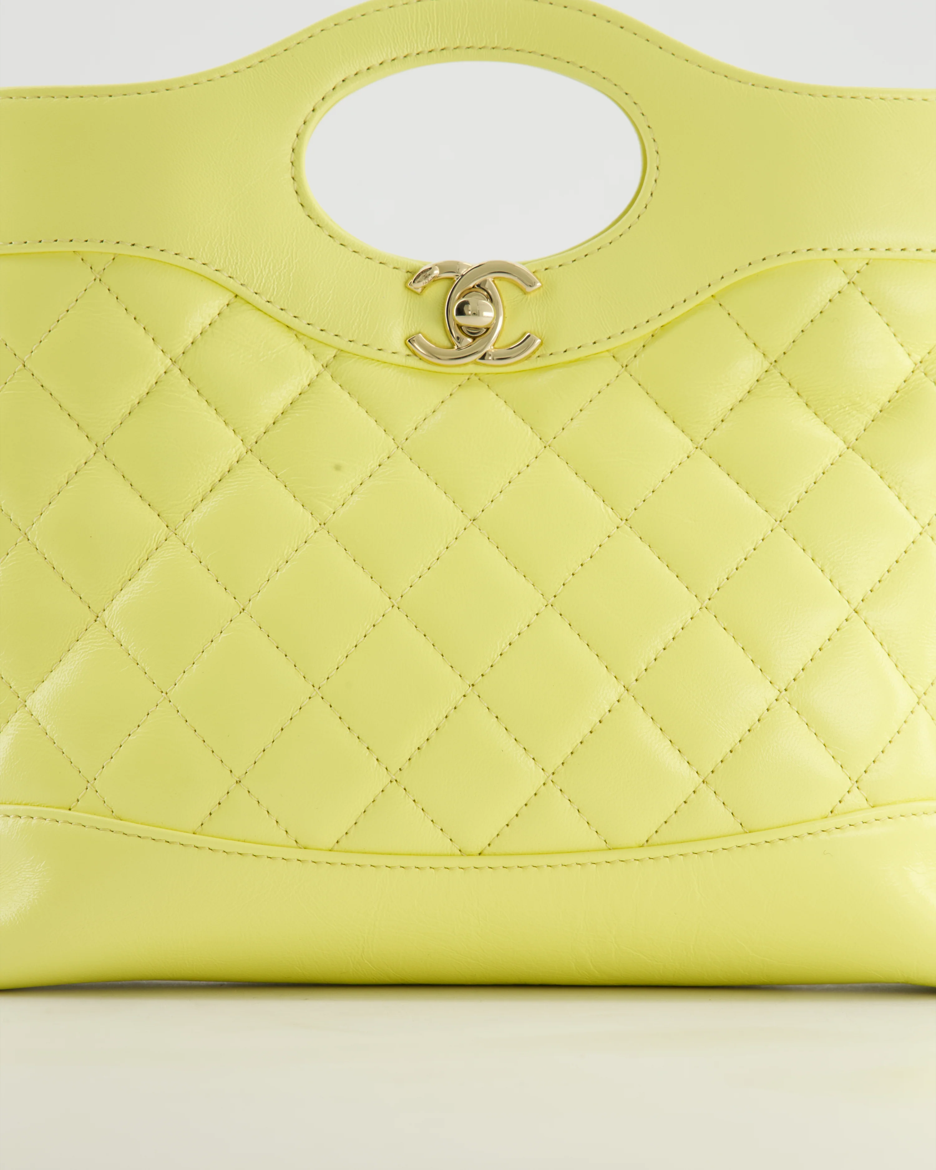 Chanel Small 31 Bag with Chain in Yellow Shiny Calfskin Leather with Champagne Gold Hardware - Image 17