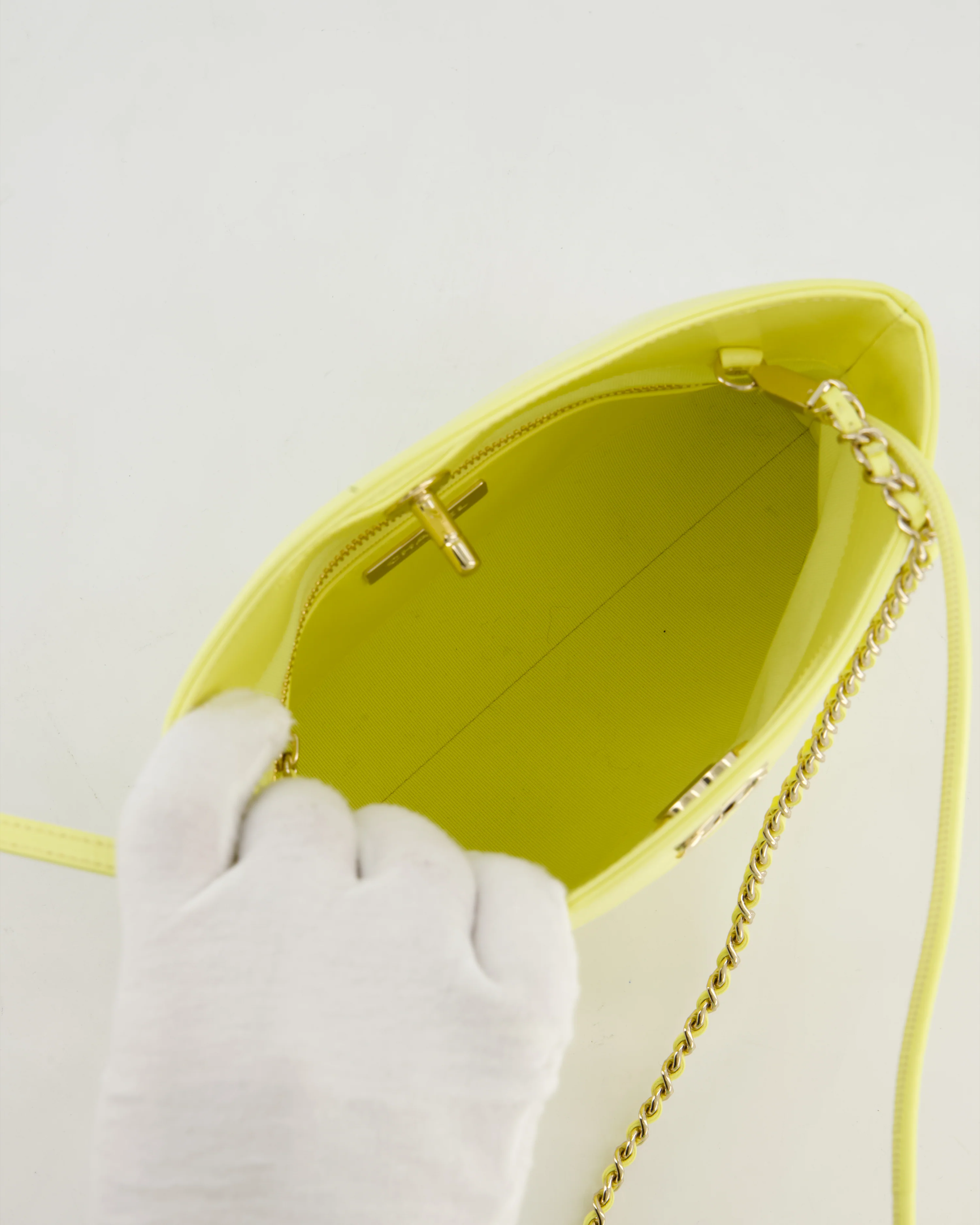 Chanel Small 31 Bag with Chain in Yellow Shiny Calfskin Leather with Champagne Gold Hardware - Image 22