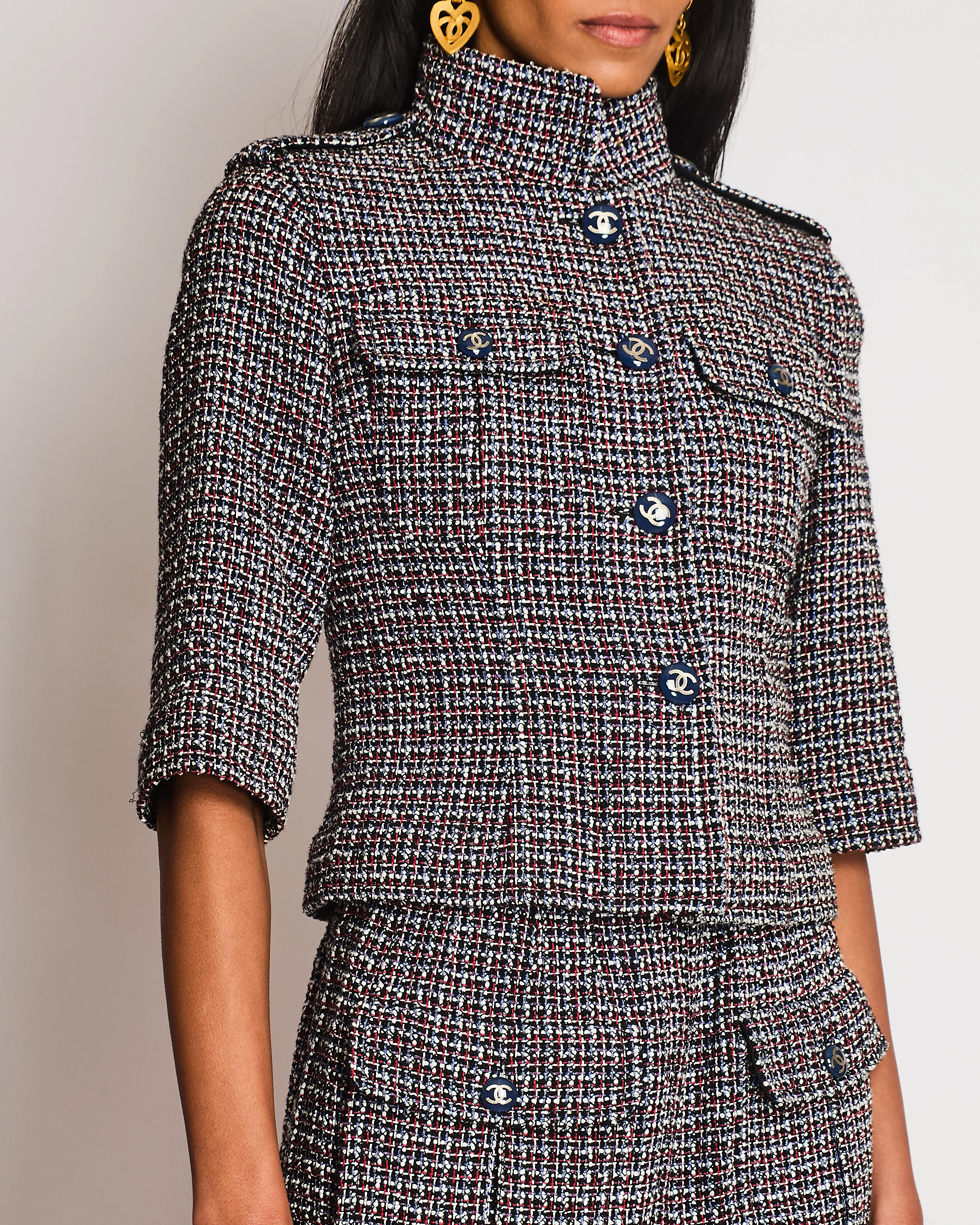 Chanel SS15 Black, Red, Blue and White Tweed Set With Cropped Jacket and Dress With Matching Belt and CC Logo Buttons Details Size FR 36/38 (UK 8/10) - Image 6