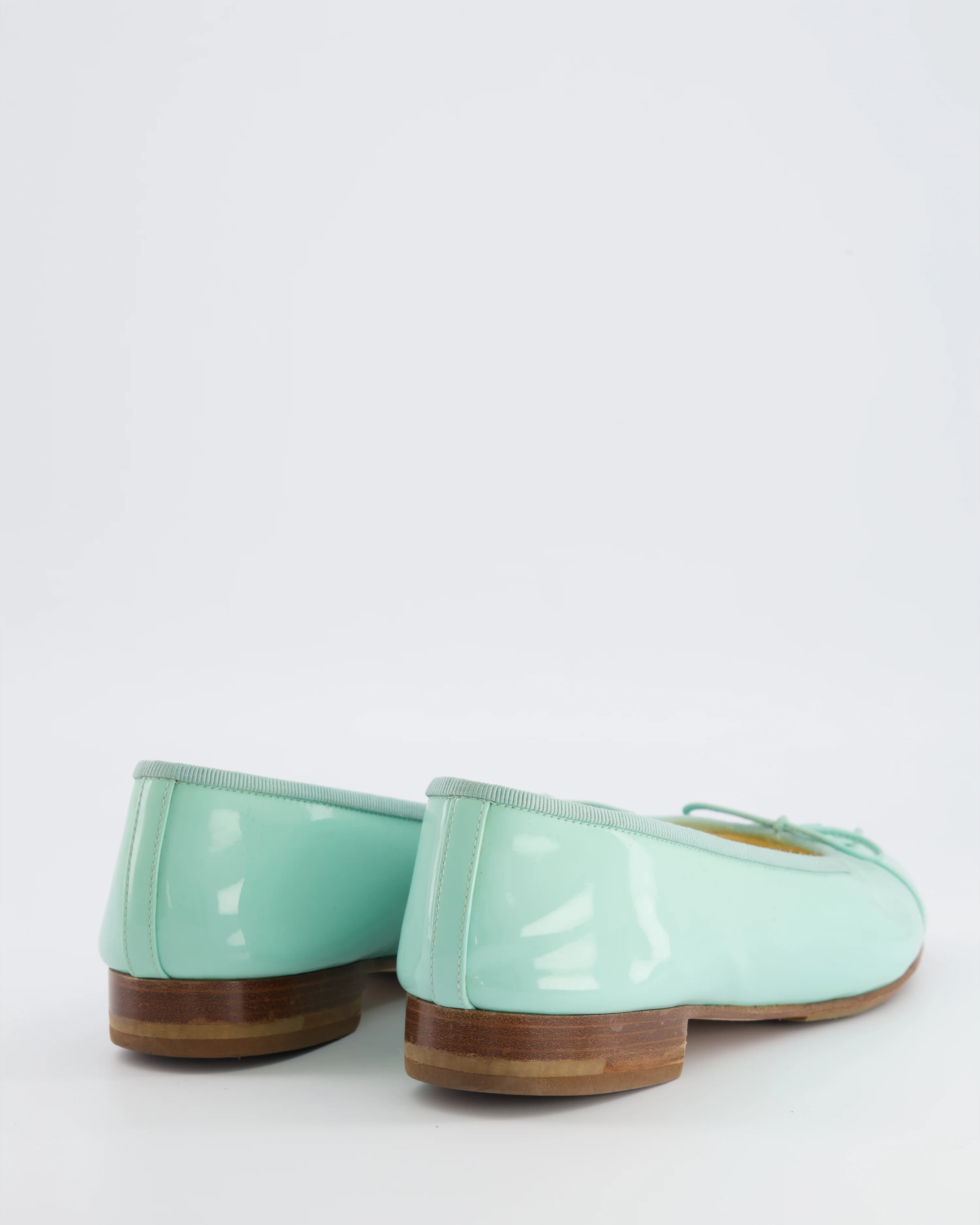 Chanel Turquoise Patent Leather Ballerina Flats with CC Logo Detail Size EU 40 - Image 3