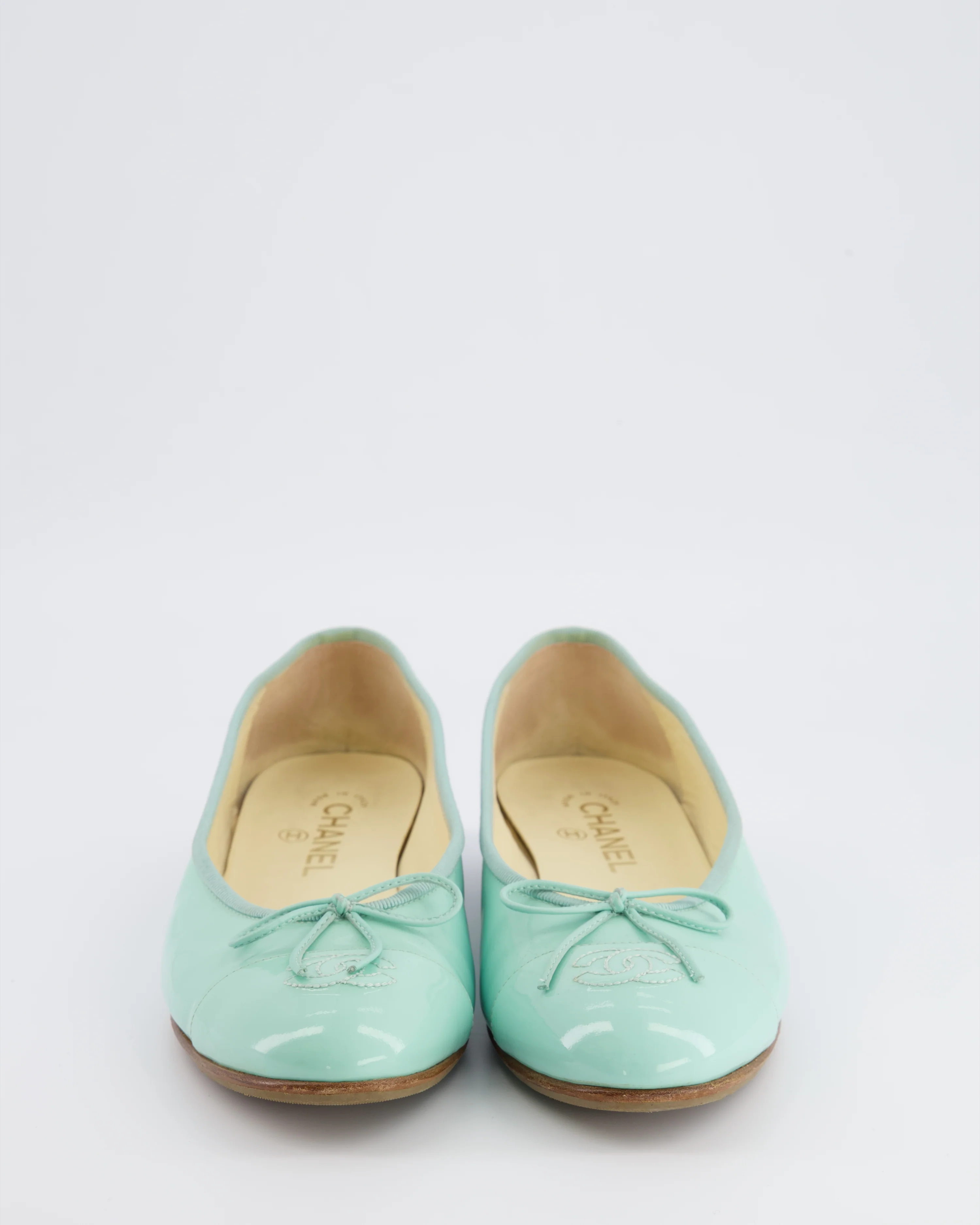 Chanel Turquoise Patent Leather Ballerina Flats with CC Logo Detail Size EU 40 - Image 4