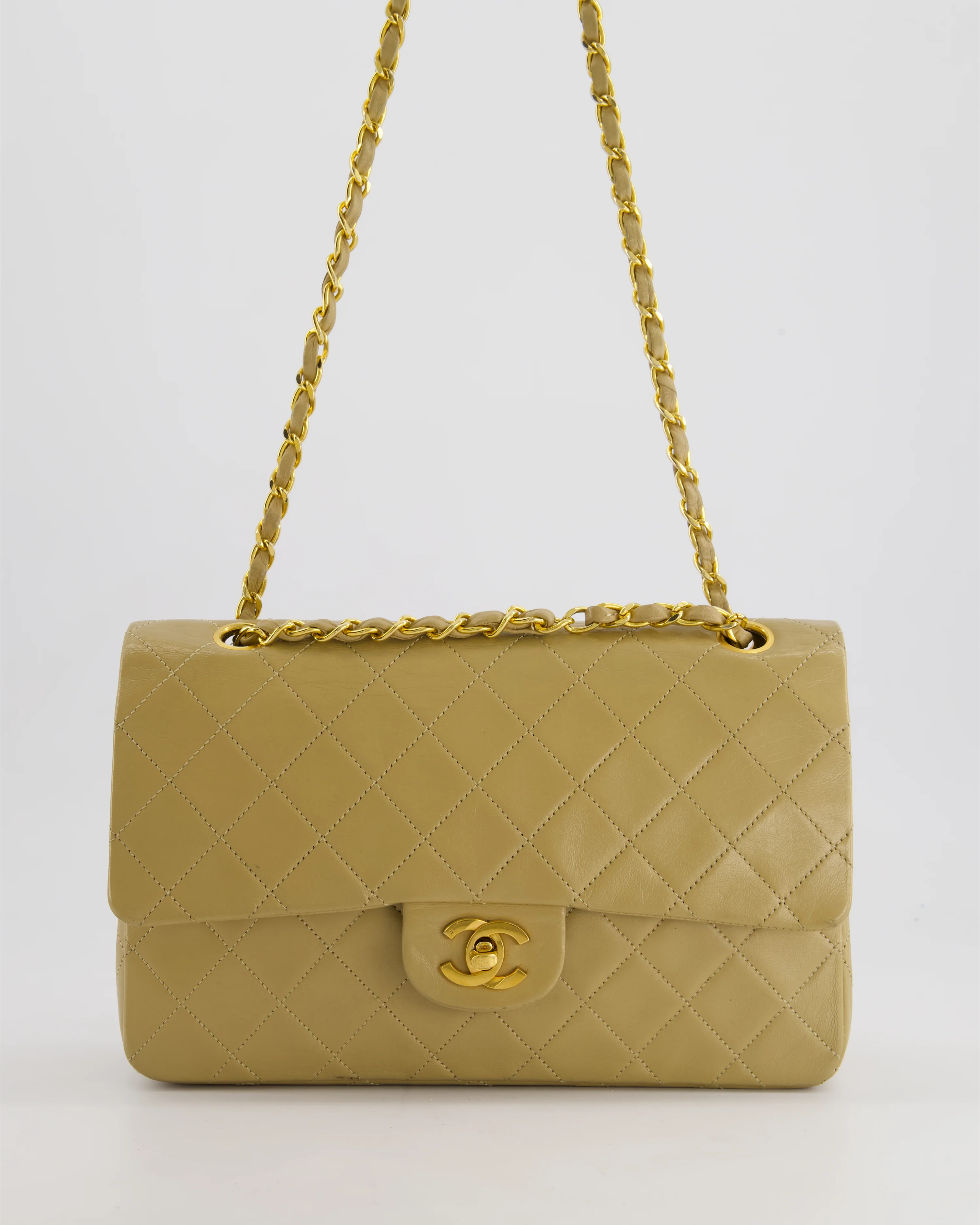Chanel Vintage Beige Medium Double Flap Bag in Lambskin Leather with 24K Gold Hardware - Image 2