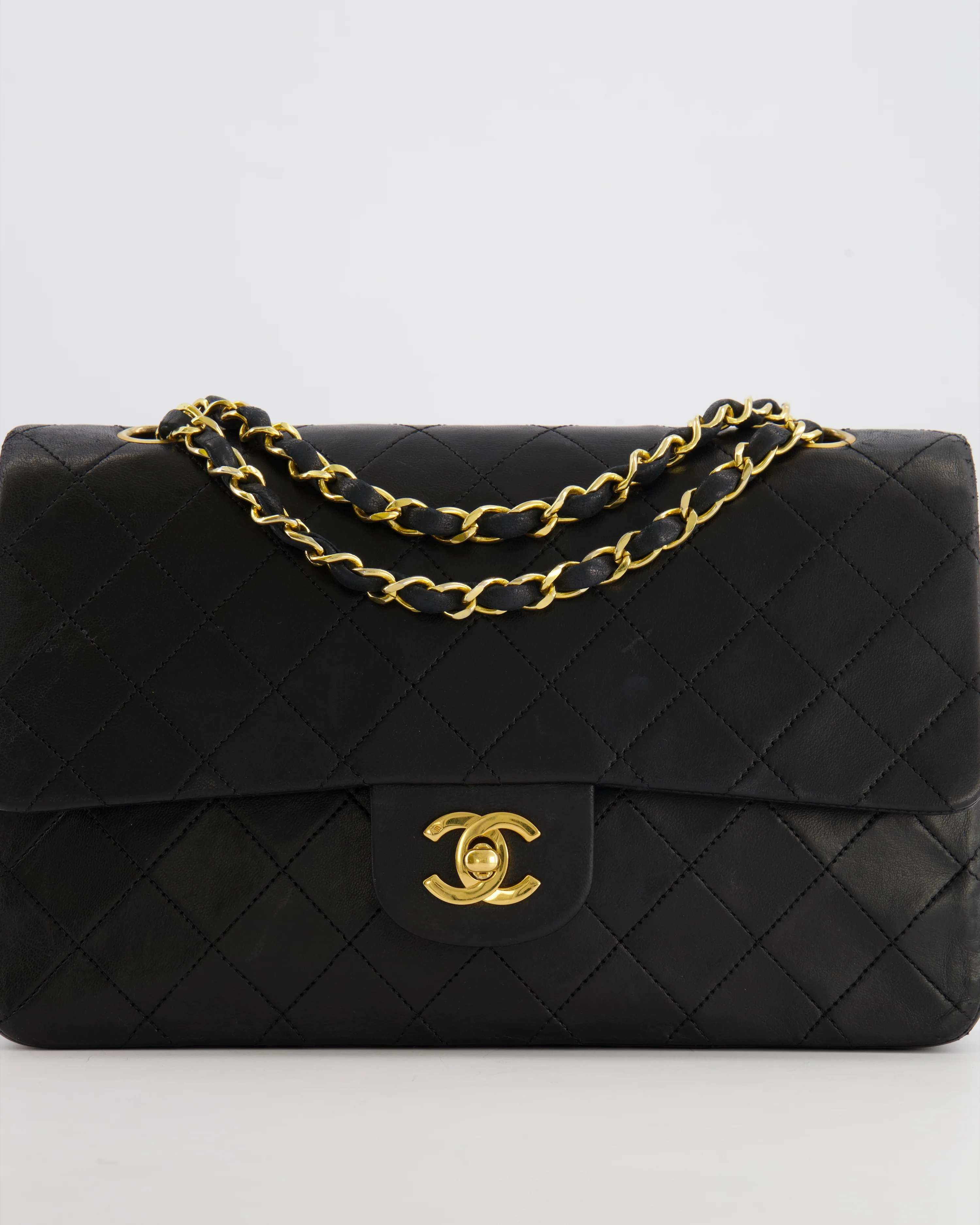 Chanel Vintage Black Classic Medium Double Flap Bag in Lambskin Leather with 24k Gold Hardware - Image 4