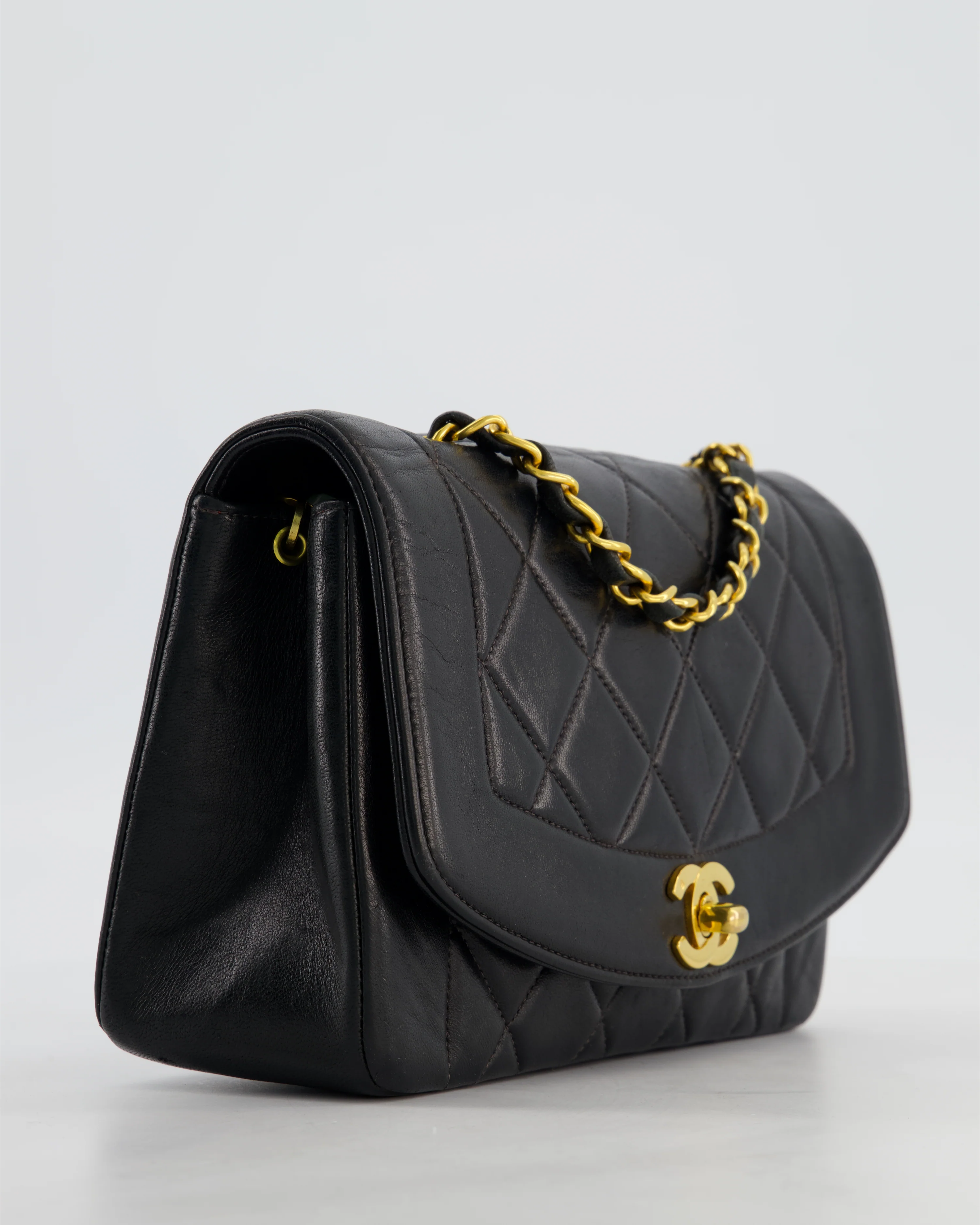 Chanel Vintage Black Small Diana Flap Bag in Lambskin Leather with 24K Gold Hardware - Image 11