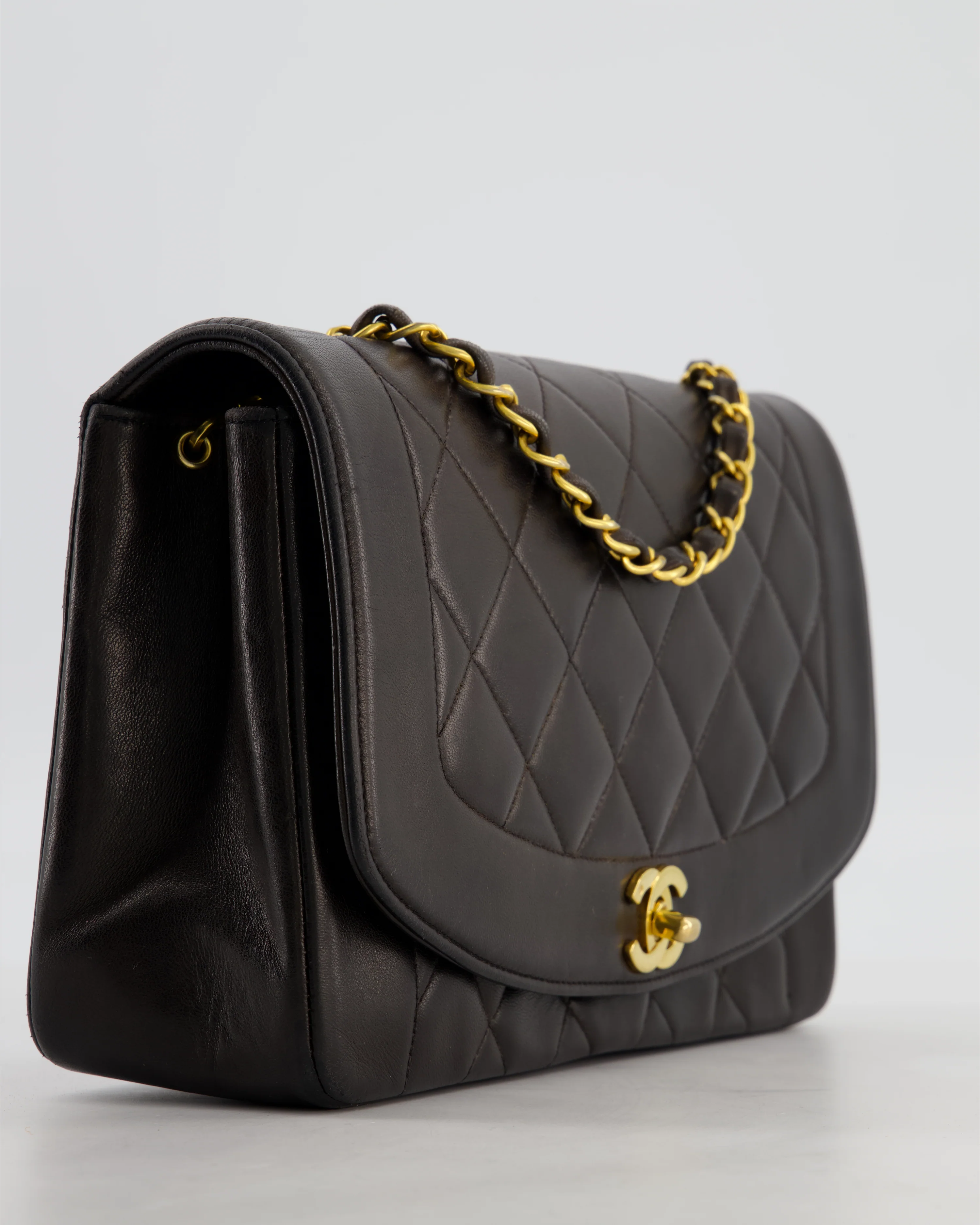 Chanel Vintage Espresso Brown Medium Diana Flap Bag in Lambskin Leather with 24K Gold Hardware - Image 11
