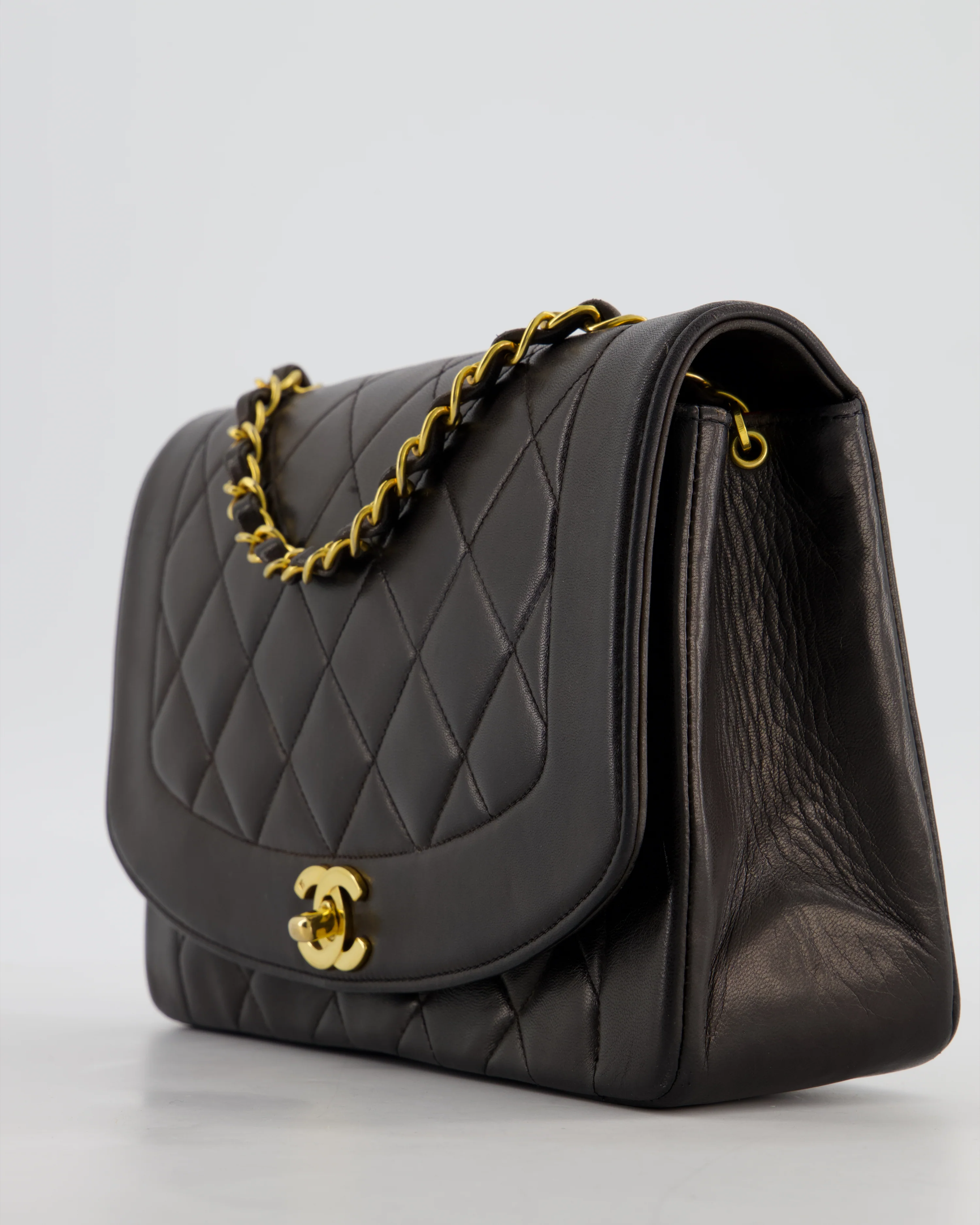 Chanel Vintage Espresso Brown Medium Diana Flap Bag in Lambskin Leather with 24K Gold Hardware - Image 12