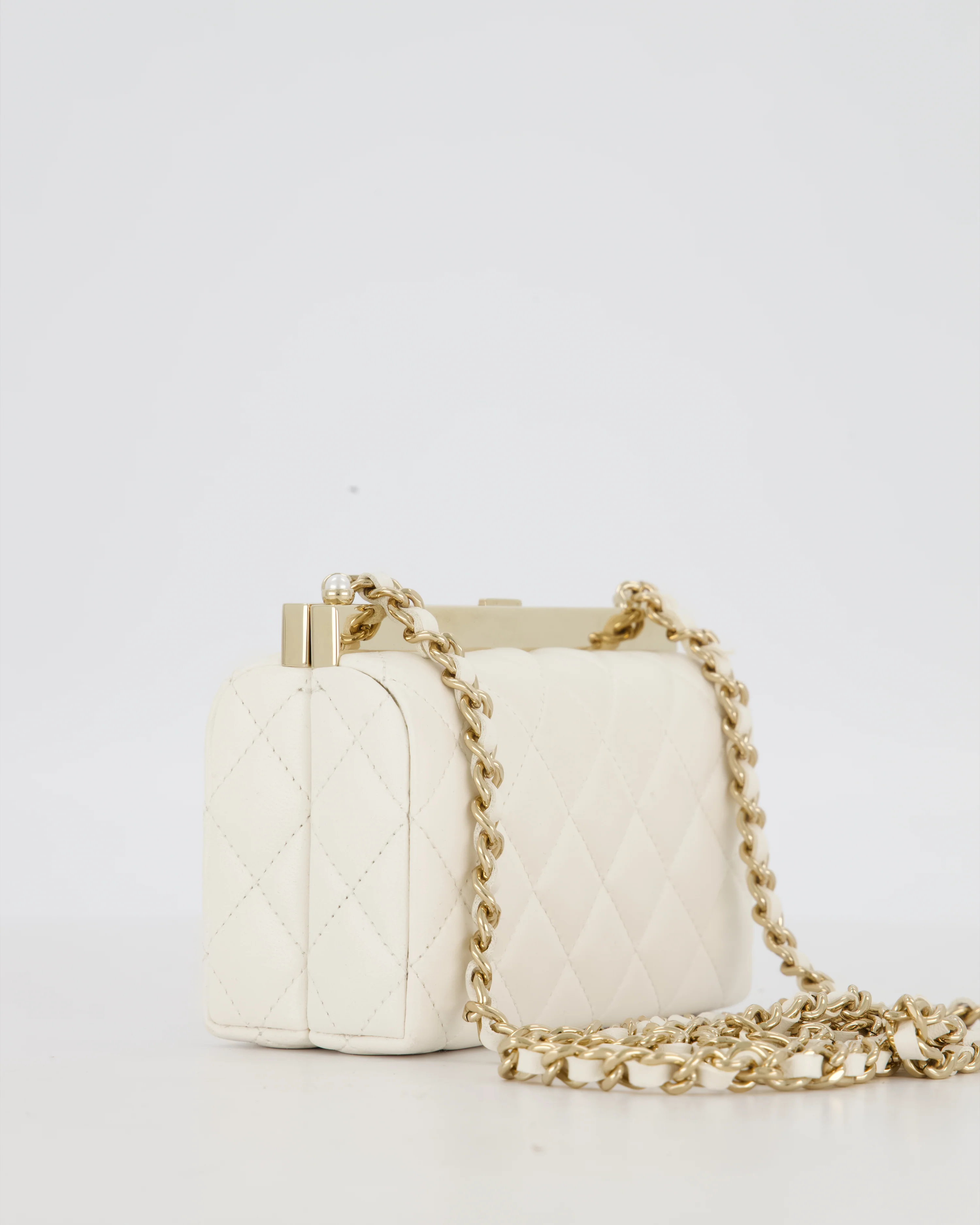 *HOT* Chanel White 2023 Métiers d'art Quilted Micro Bag in Lambskin Leather with Champagne Gold Hardware & Pearl CC Details - Image 15