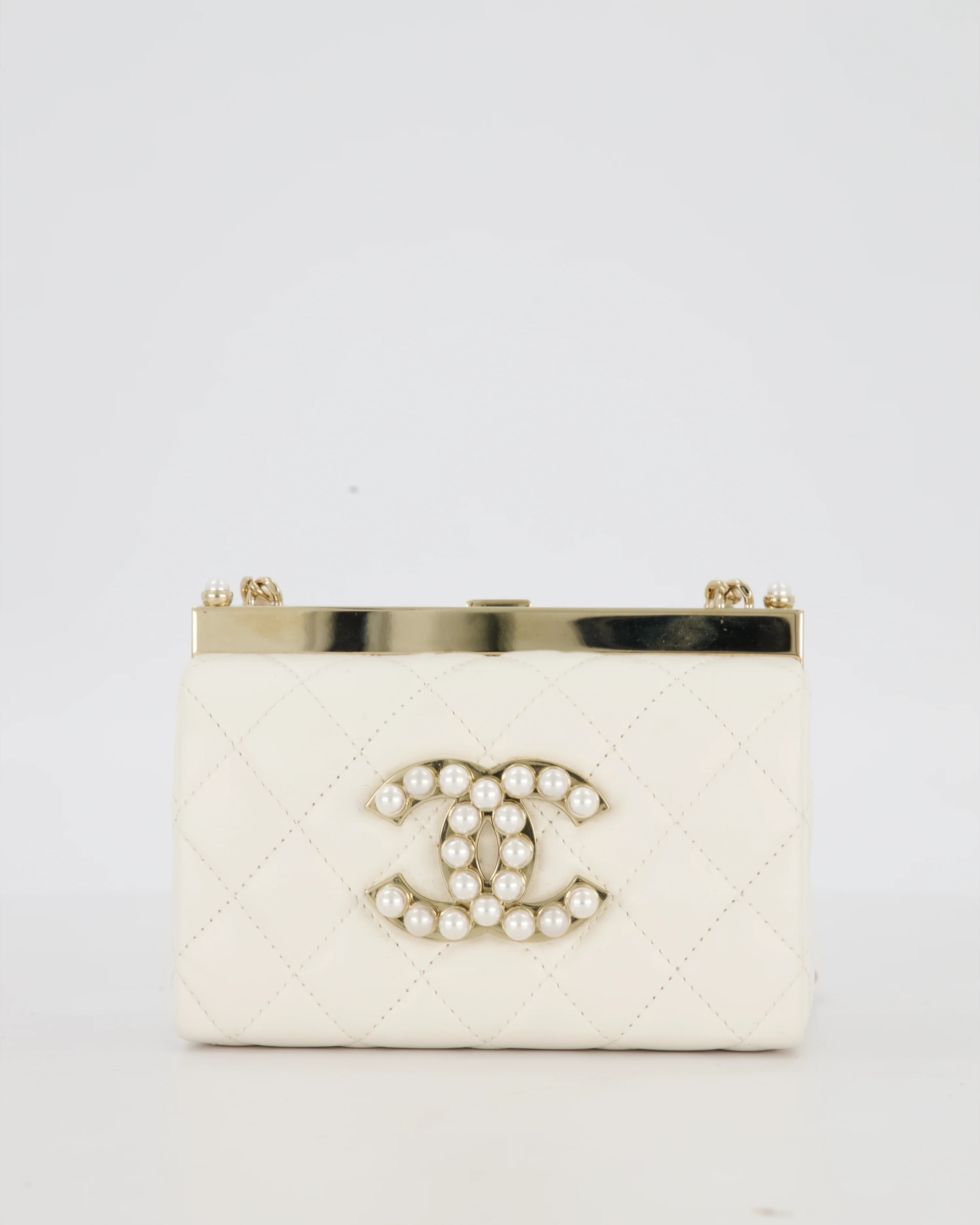 *HOT* Chanel White 2023 Métiers d'art Quilted Micro Bag in Lambskin Leather with Champagne Gold Hardware & Pearl CC Details - Image 16
