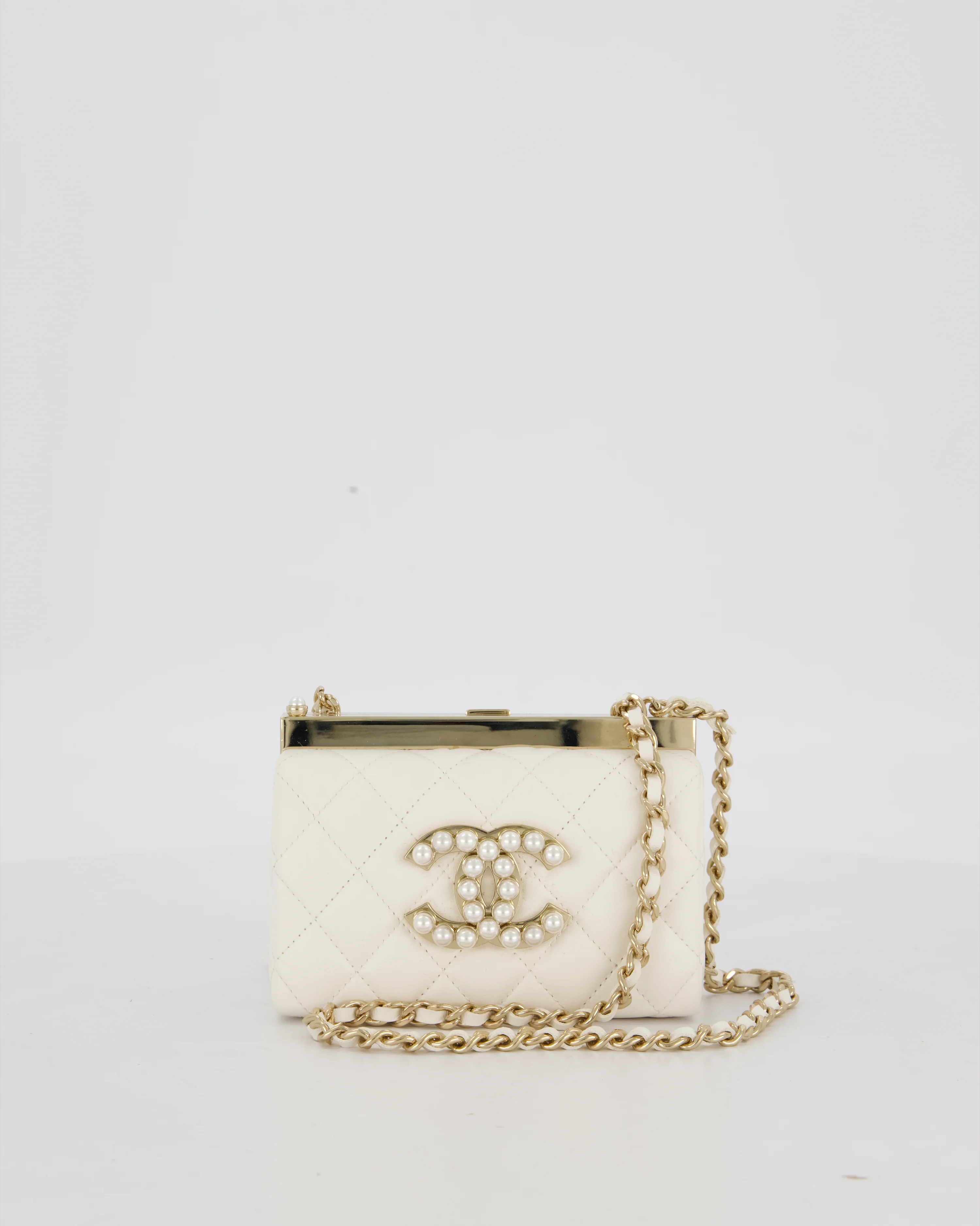 *HOT* Chanel White 2023 Métiers d'art Quilted Micro Bag in Lambskin Leather with Champagne Gold Hardware & Pearl CC Details - Image 3