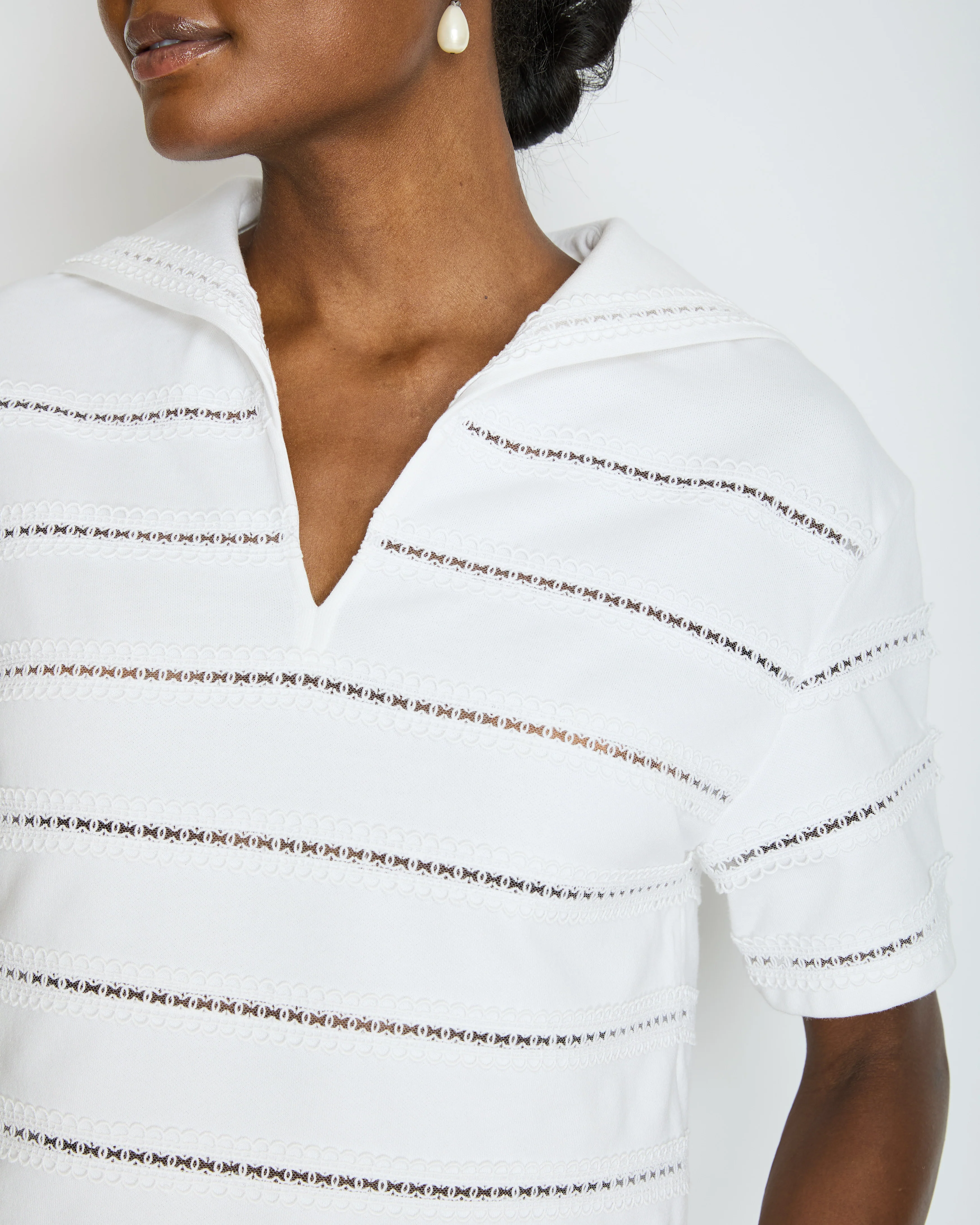 Chanel White Blouse with CC Logo Embroideries Size FR 34 (UK 6) - Image 3