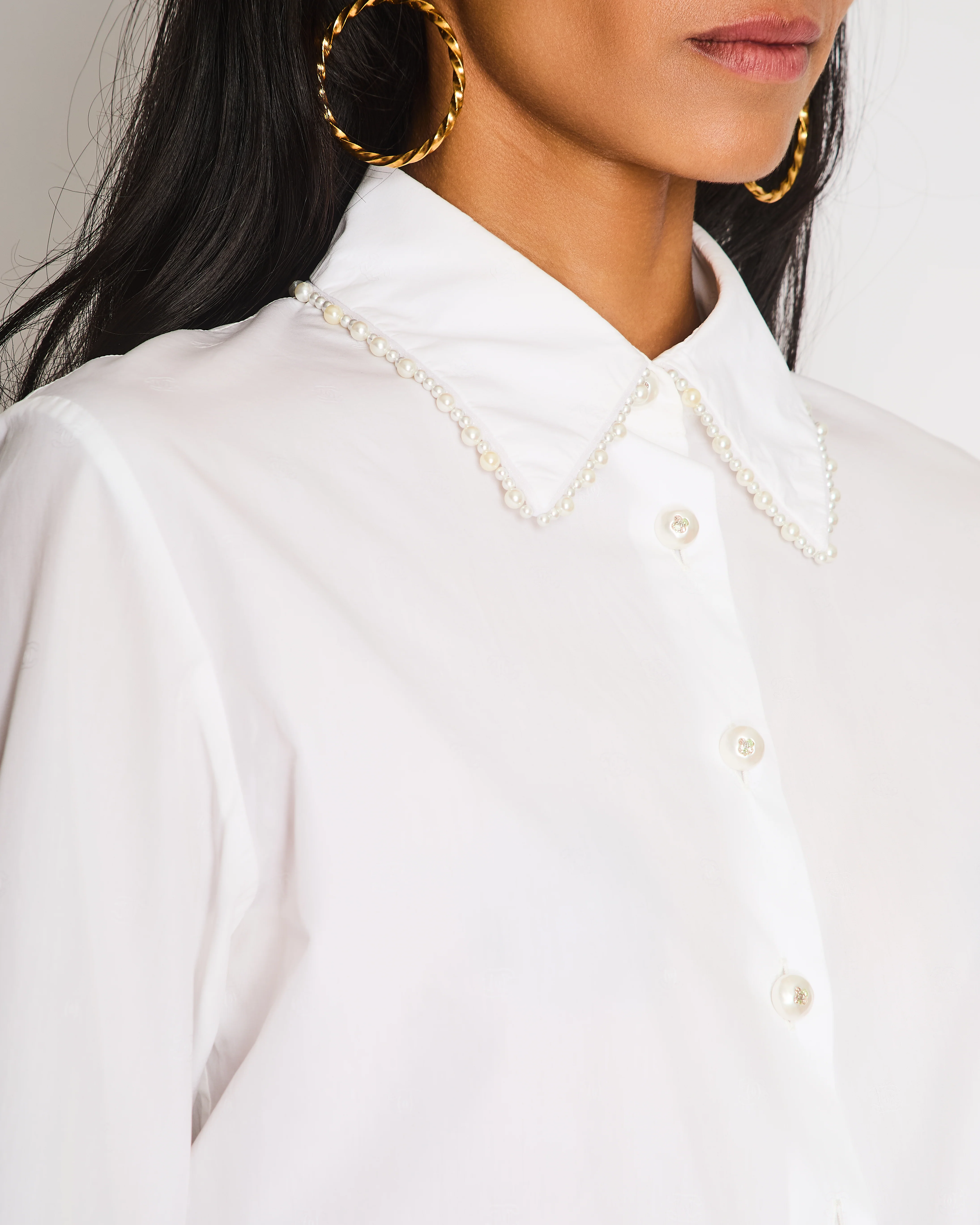 Chanel White Button Down CC Logo Shirt with Pearl Collar Detail Size FR 38 (UK 10) - Image 5