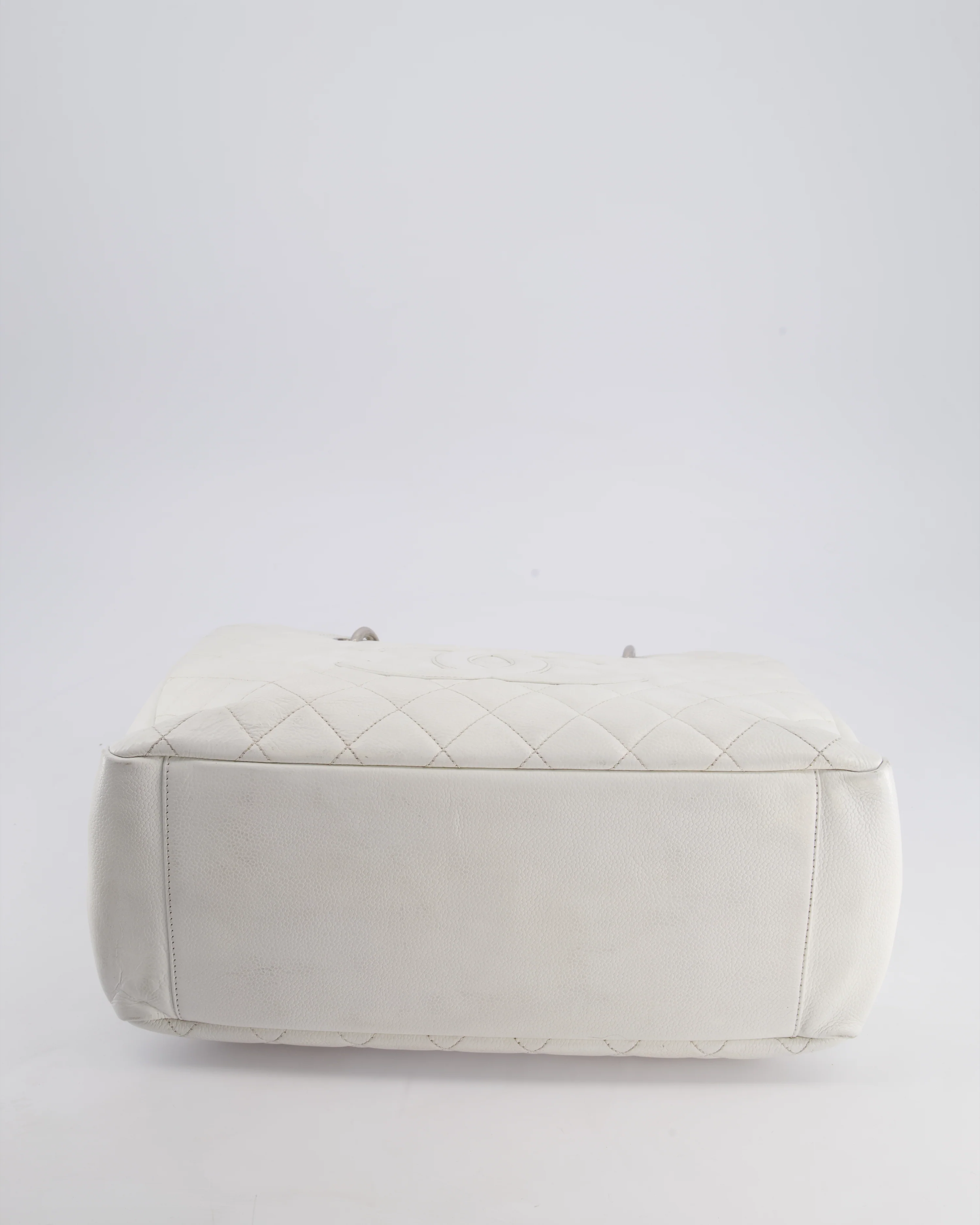 Chanel White GST Tote Bag in Caviar Leather with Silver Hardware - Image 21