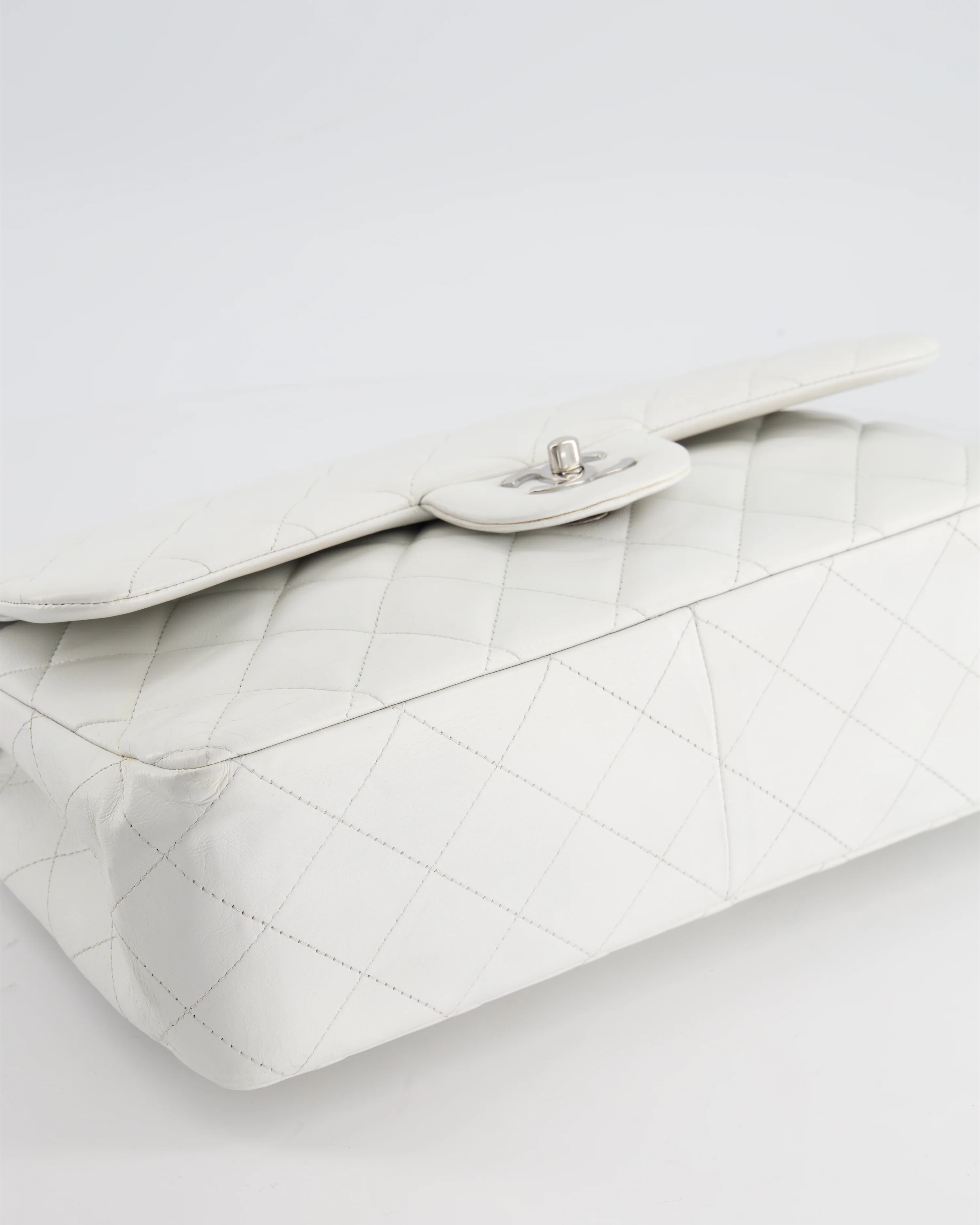 Chanel White Jumbo Classic Double Flap Bag in Lambskin Leather with Silver Hardware RRP £9,240 - Image 13