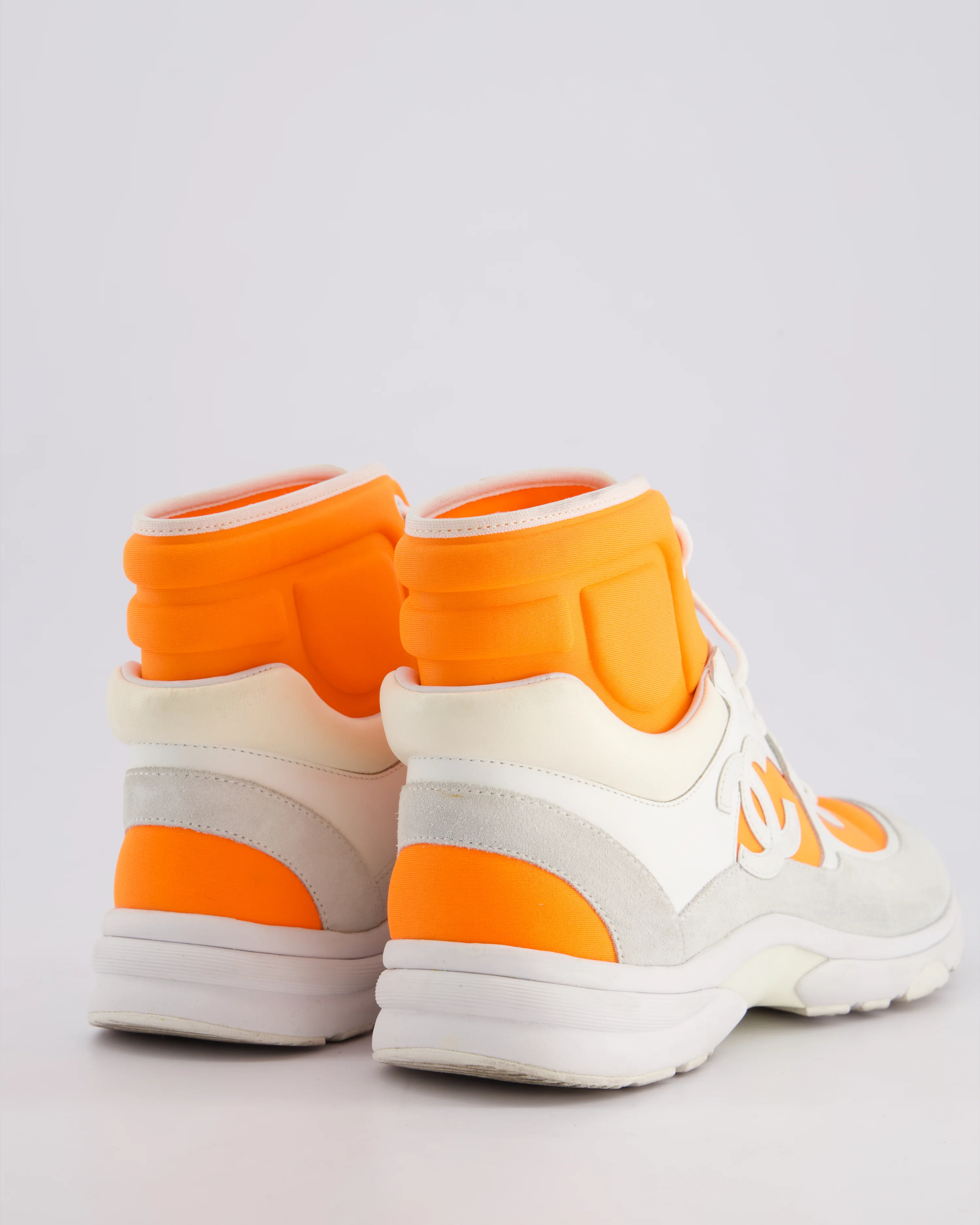 Chanel SS/18 White Leather and Neon Orange Nylon Laced High Top Trainers Size EU 39 - Image 4